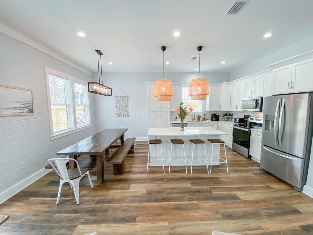 FRANGISTA BEACH 2ND ADDN - Residential