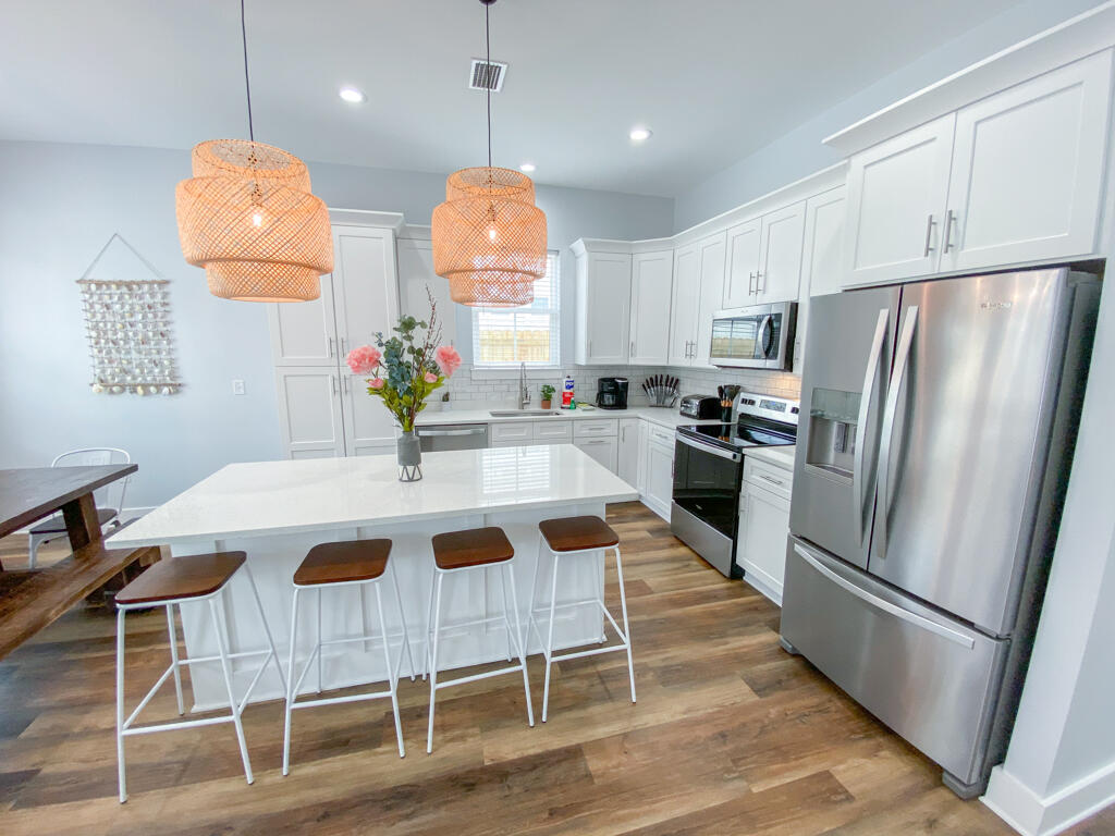 FRANGISTA BEACH 2ND ADDN - Residential