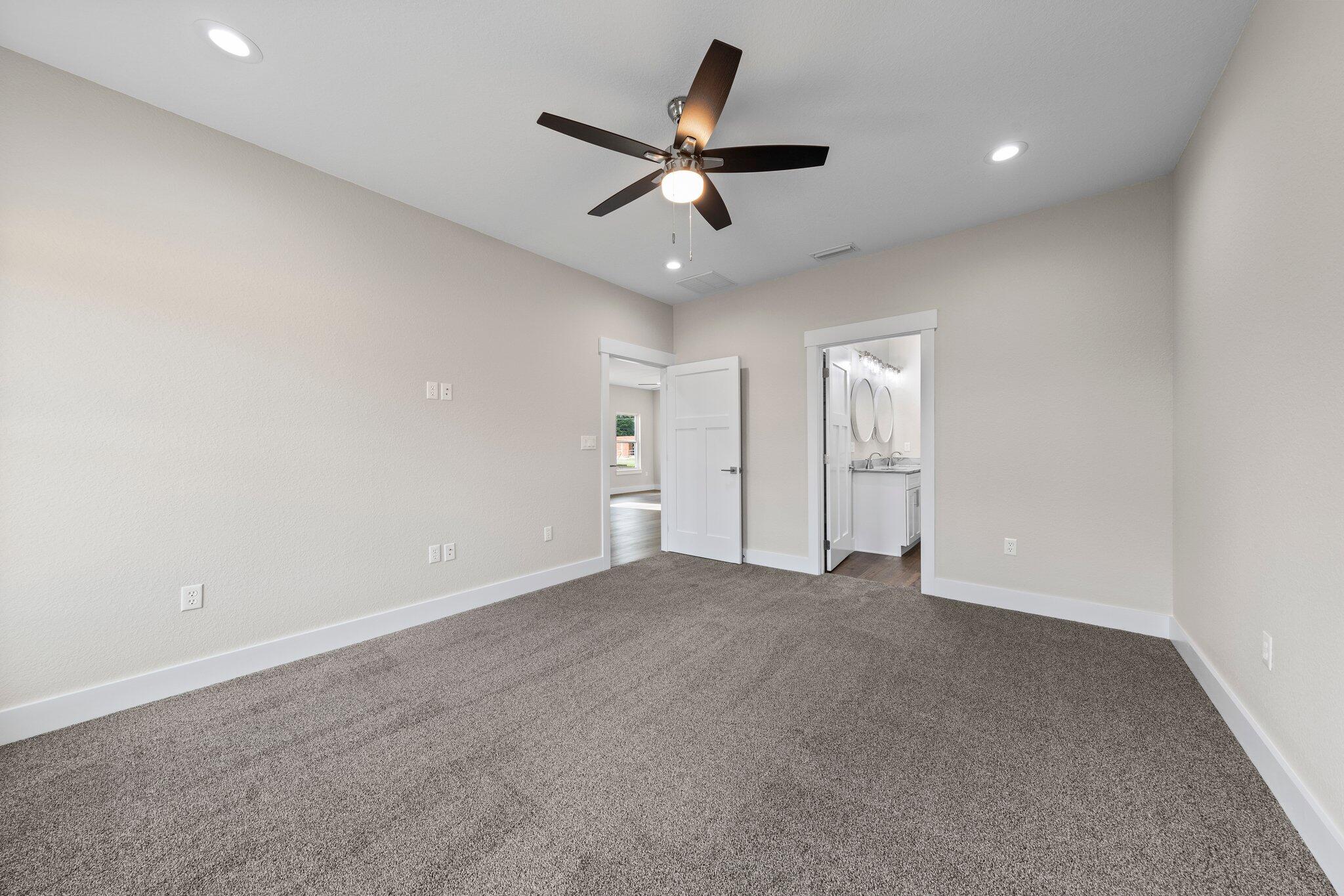 NORTH SUPERGROUP (221000.00) - Residential