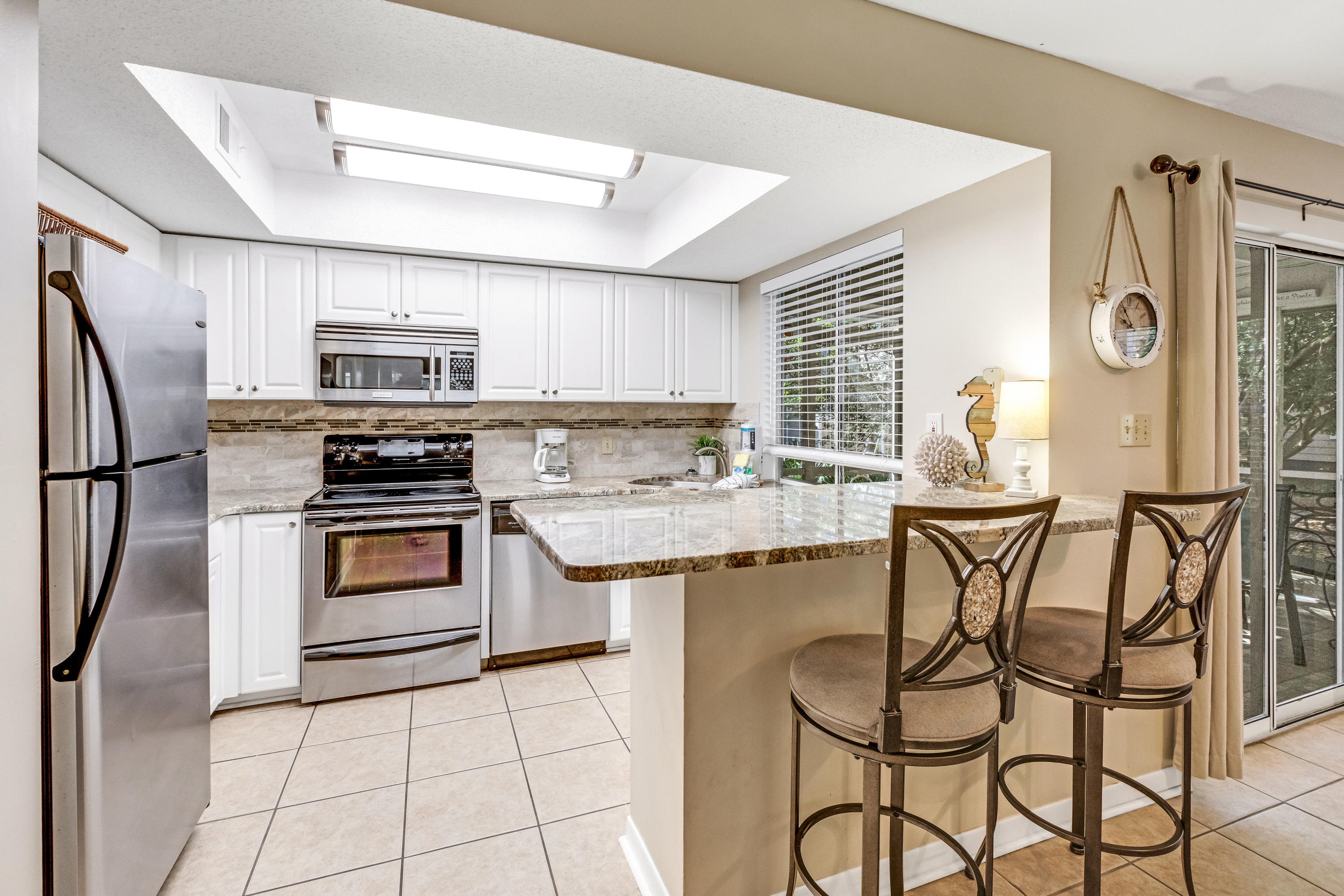 HIDDEN DUNES BEACH COTTAGES 2 - Residential