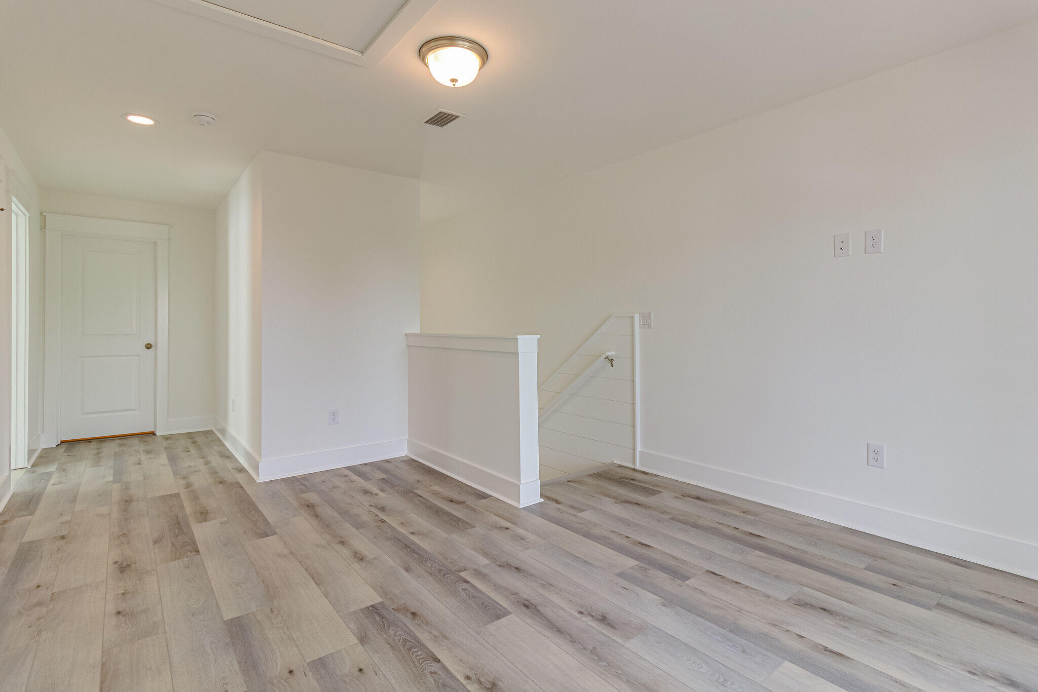 GRANDE POINTE - Residential