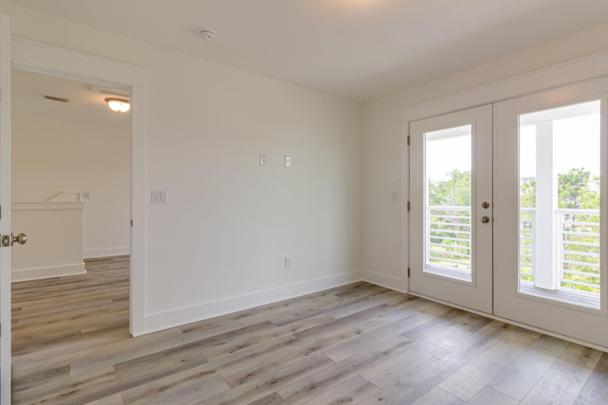 GRANDE POINTE - Residential