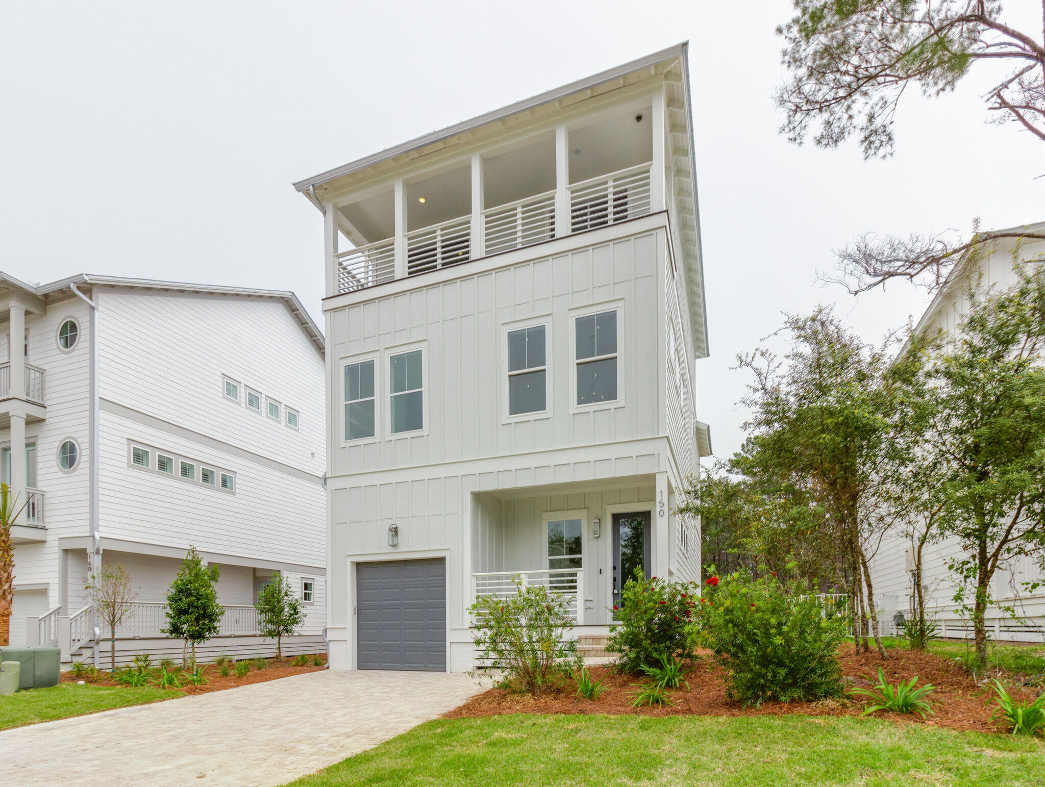 GRANDE POINTE - Residential