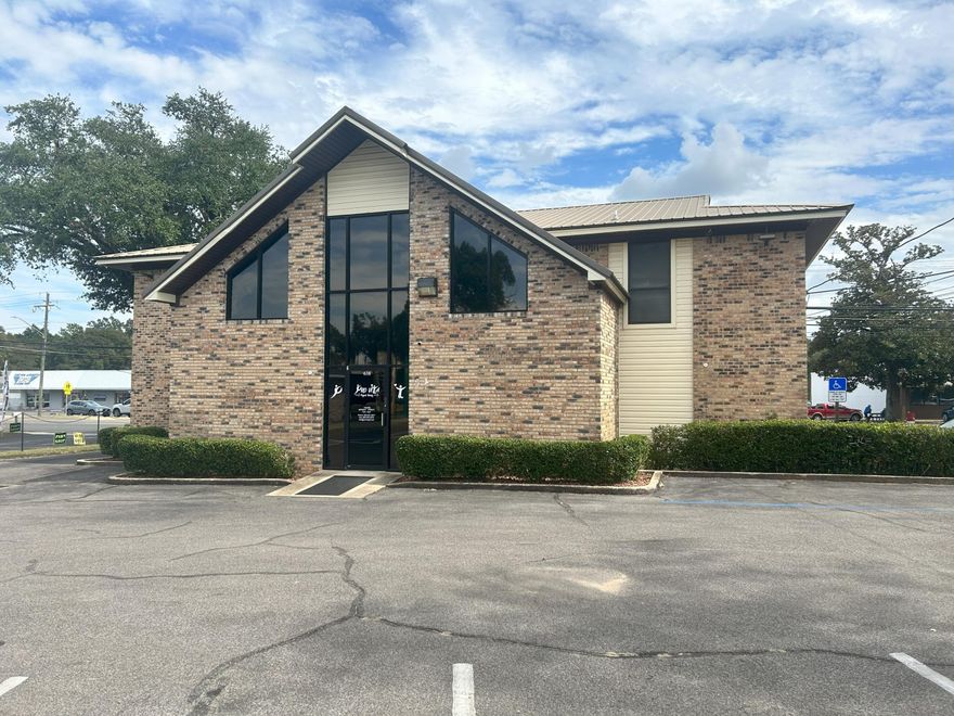 Great location next to busy 85. Office space is upstairs and includes 5 offices, a private waiting room, and a kitchenette.