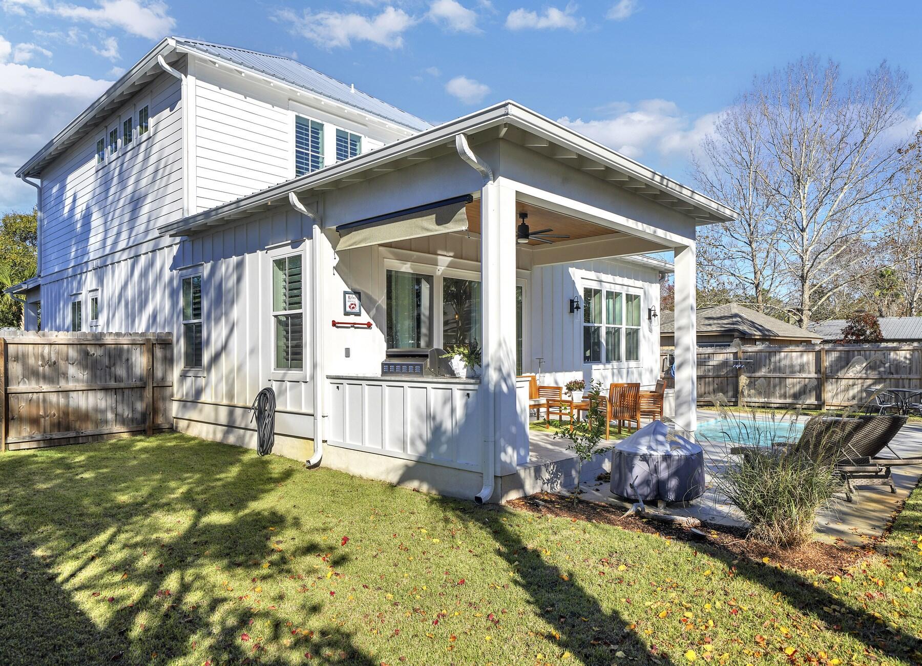 GULFVIEW HEIGHTS 1ST ADDN - Residential