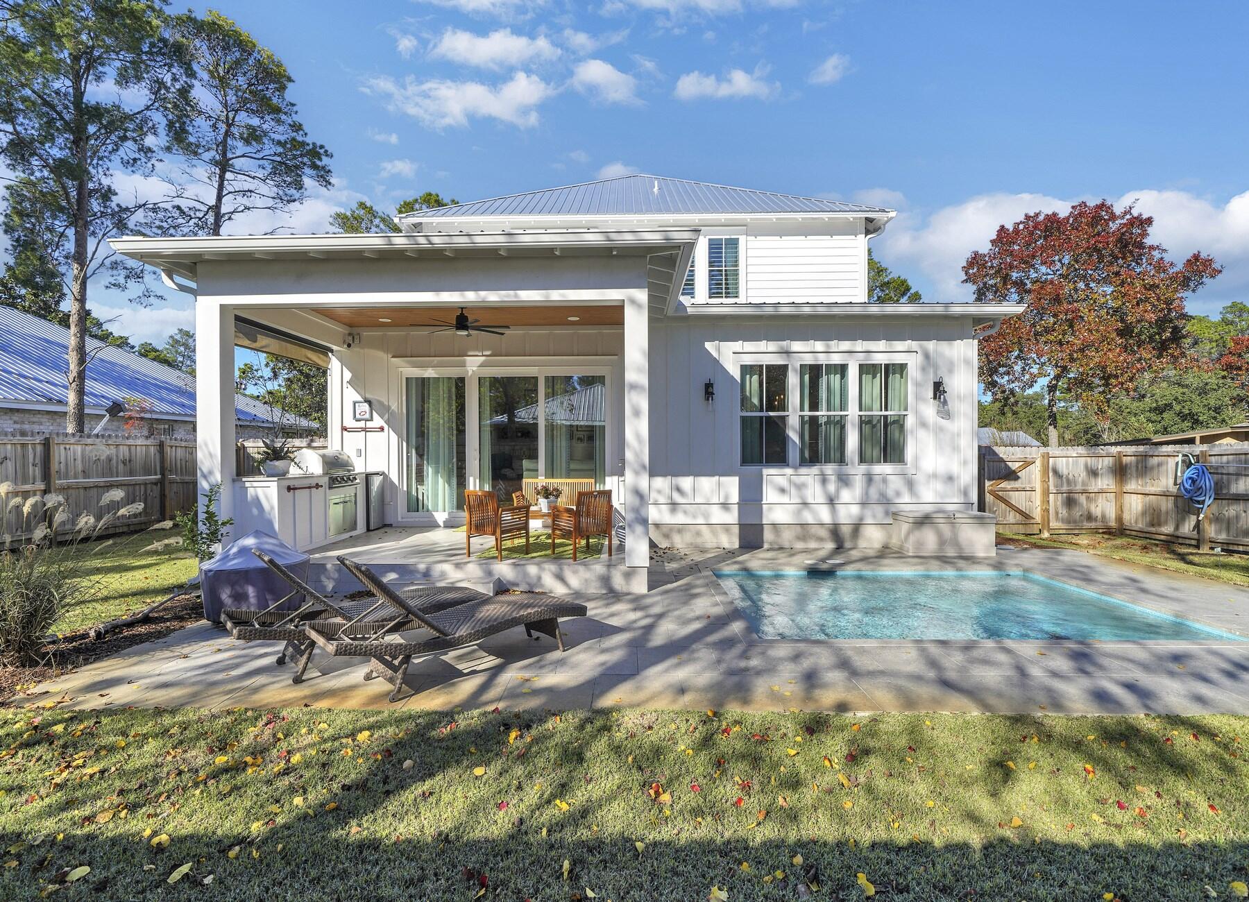 GULFVIEW HEIGHTS 1ST ADDN - Residential