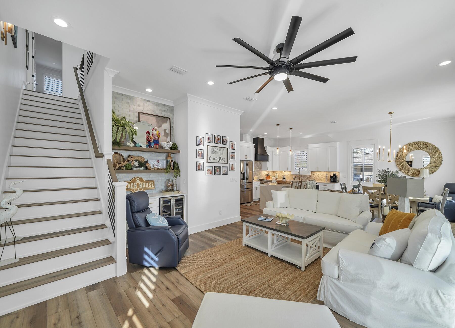 GULFVIEW HEIGHTS 1ST ADDN - Residential