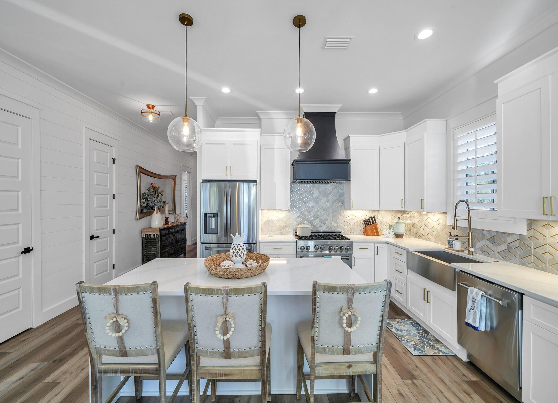 GULFVIEW HEIGHTS 1ST ADDN - Residential
