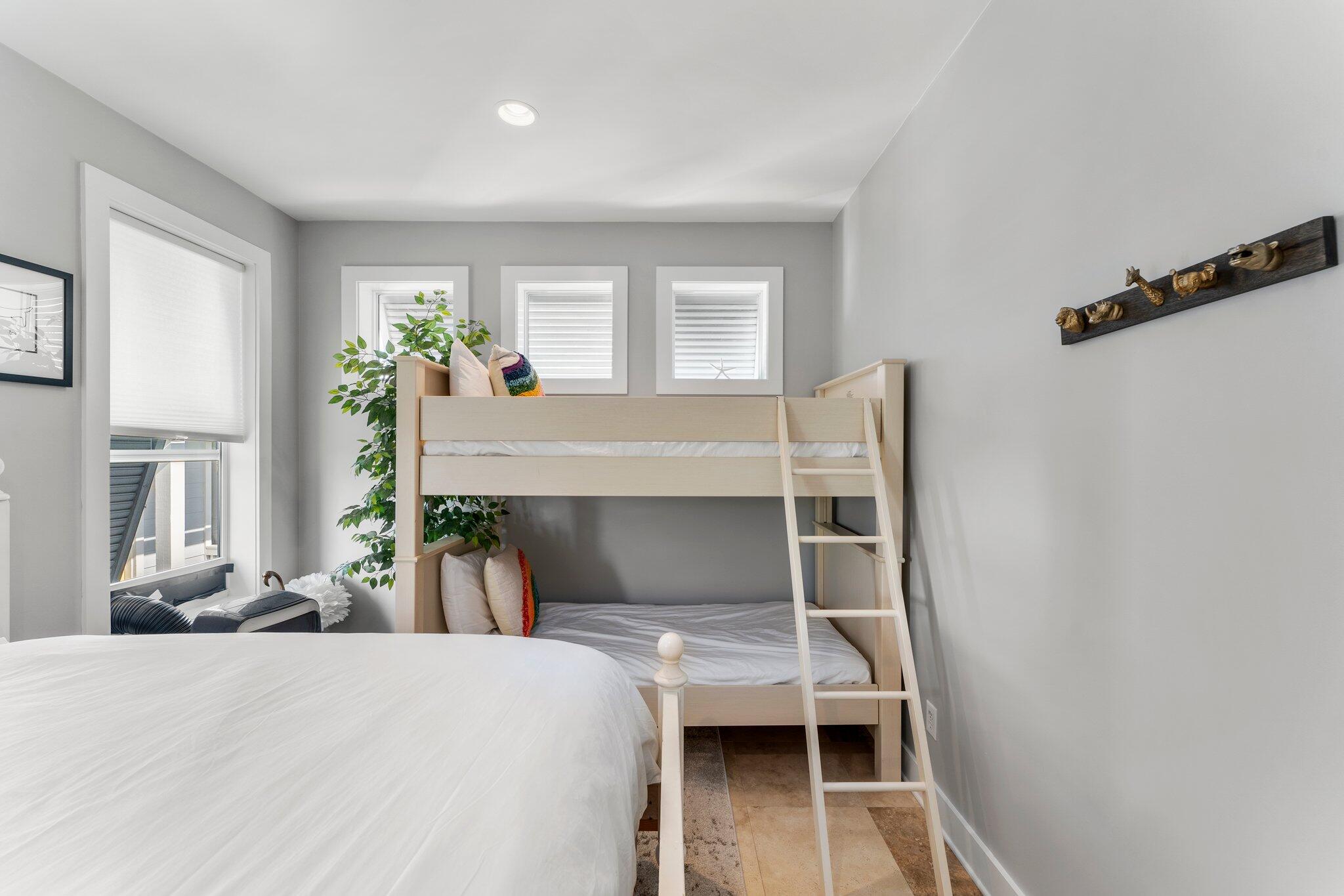 SEACREST BEACH - Residential