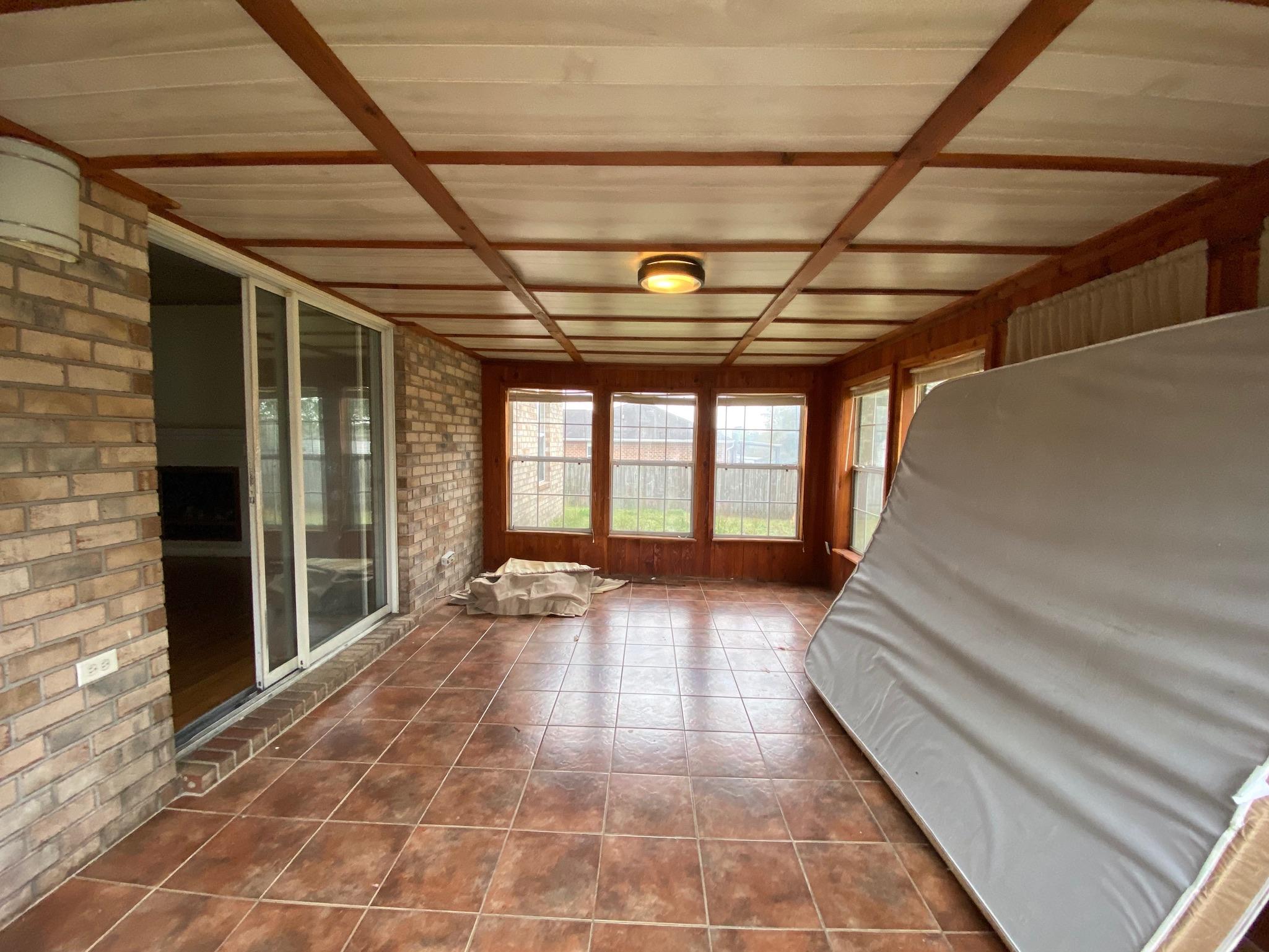 NORTHVIEW ESTATES 5TH ADDN - Residential