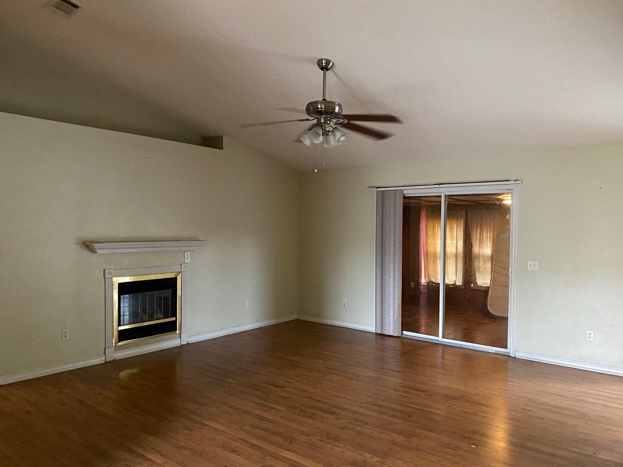 NORTHVIEW ESTATES 5TH ADDN - Residential