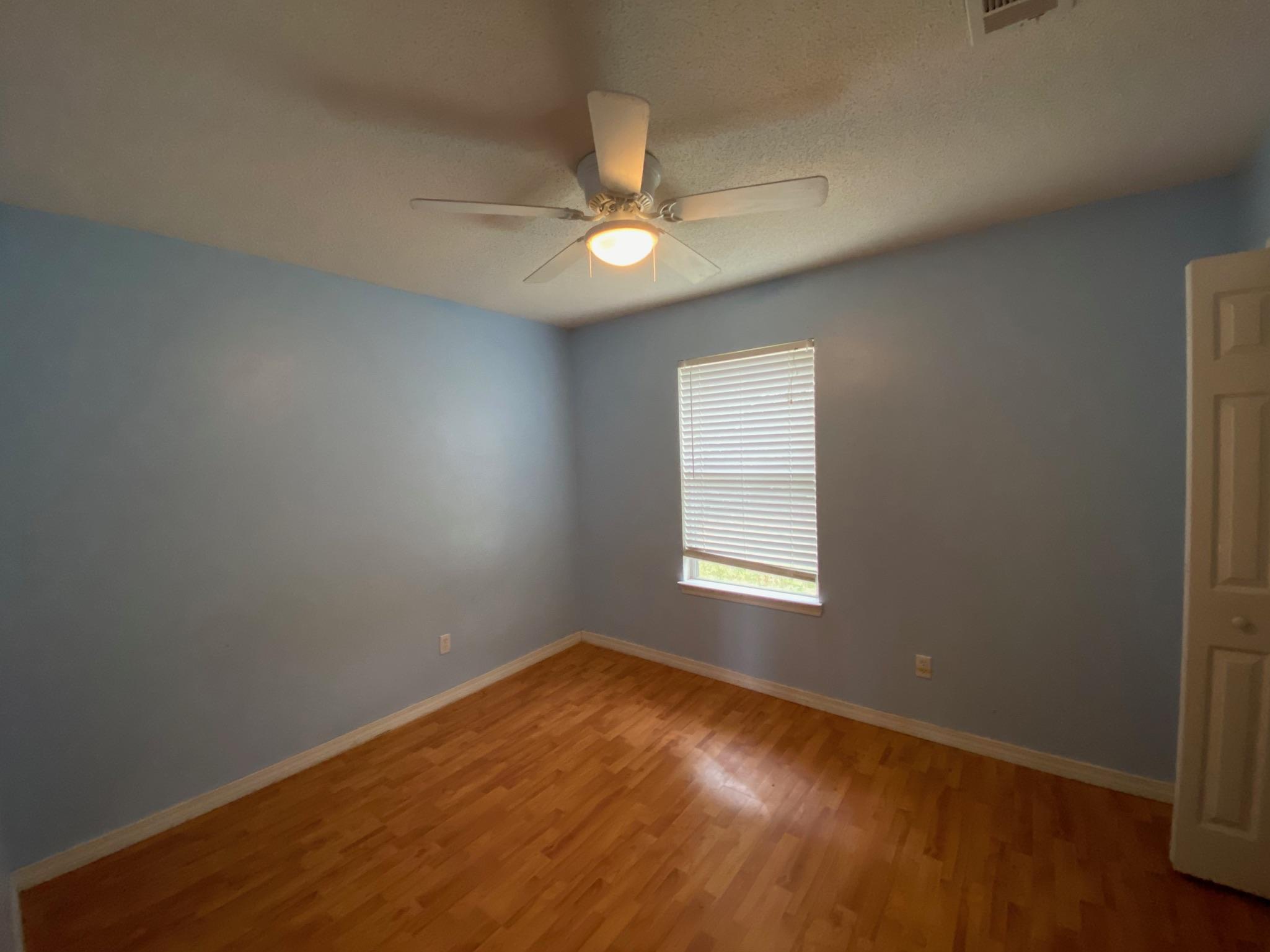 NORTHVIEW ESTATES 5TH ADDN - Residential