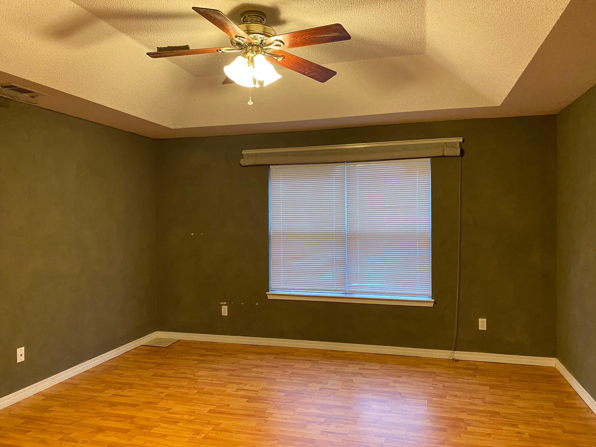 NORTHVIEW ESTATES 5TH ADDN - Residential