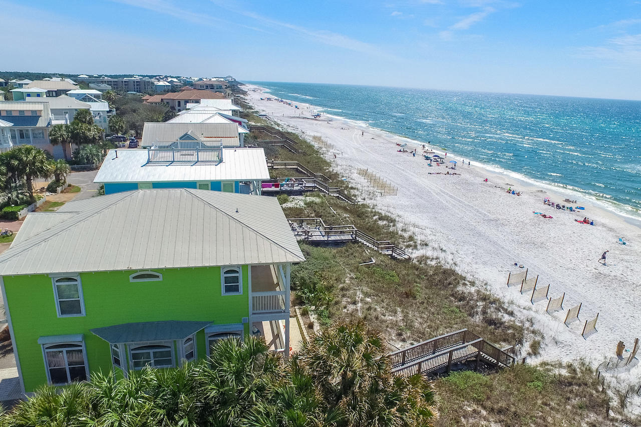 SUNRISE BEACH - Residential