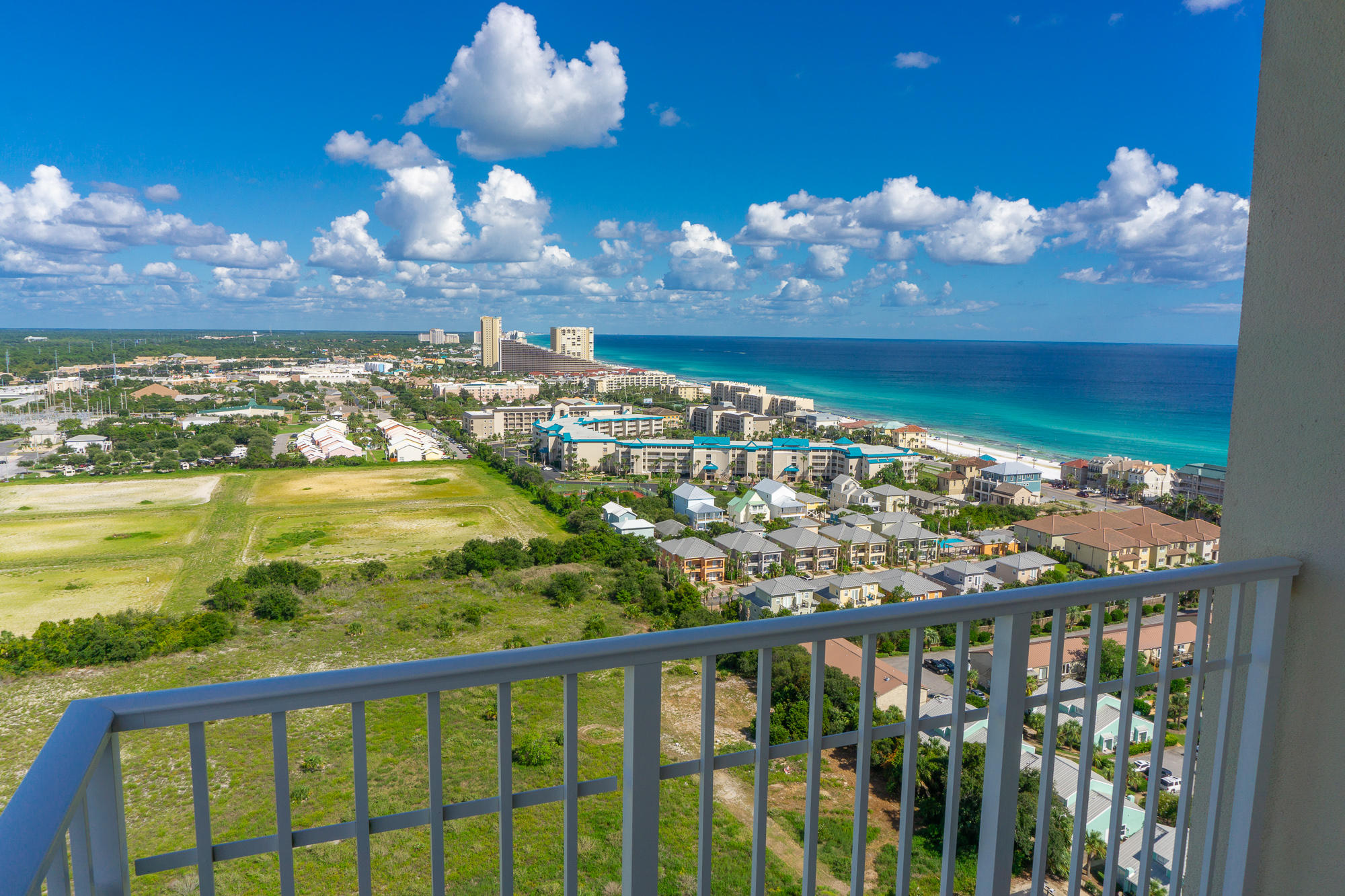 ARIEL DUNES - Residential