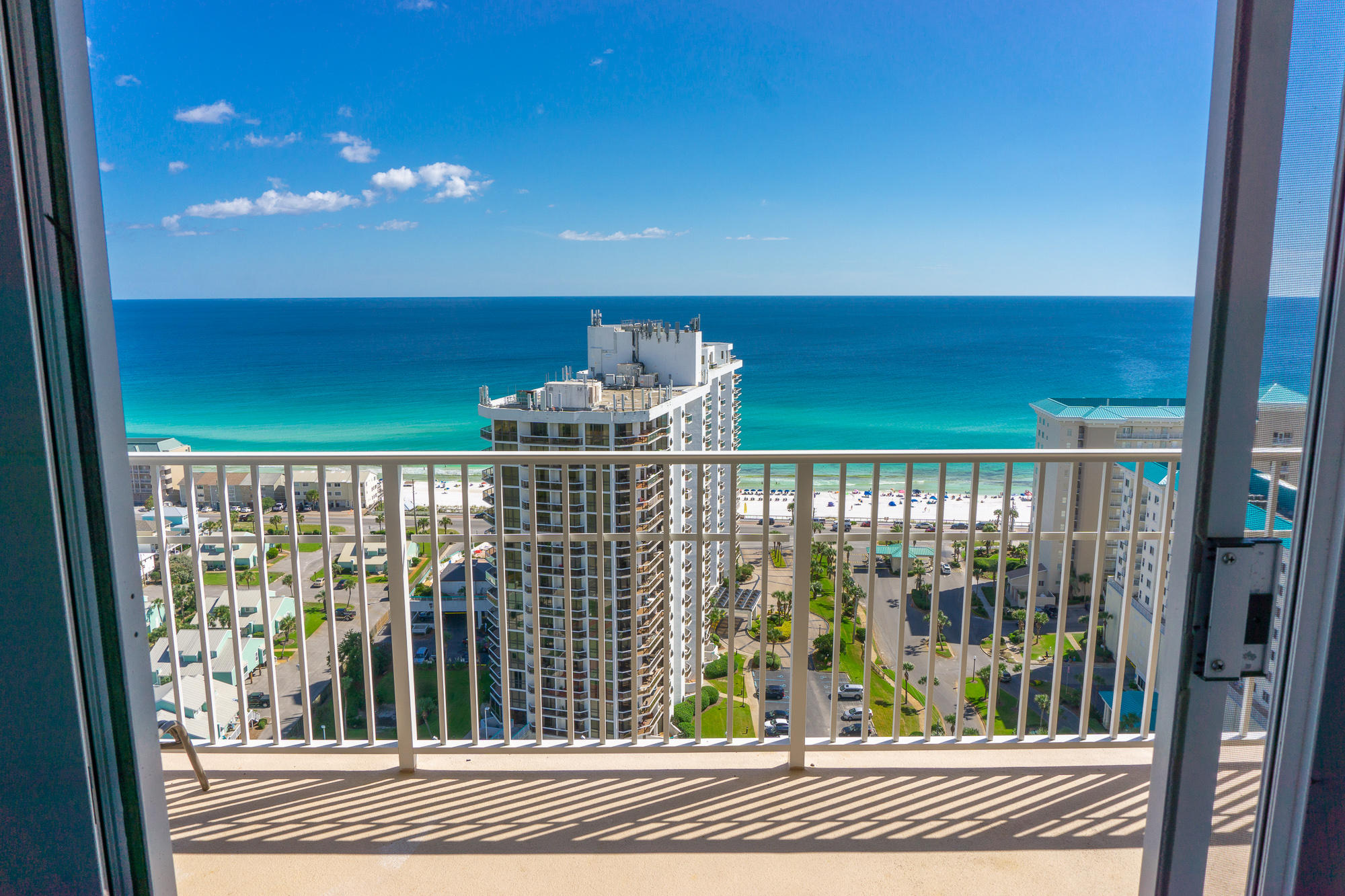 ARIEL DUNES - Residential