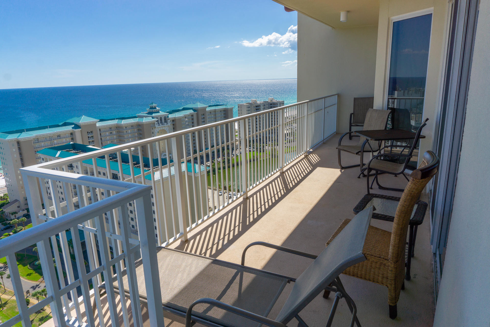 ARIEL DUNES - Residential