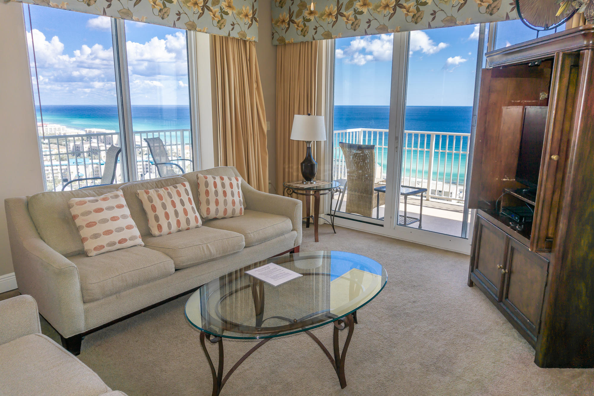 ARIEL DUNES - Residential