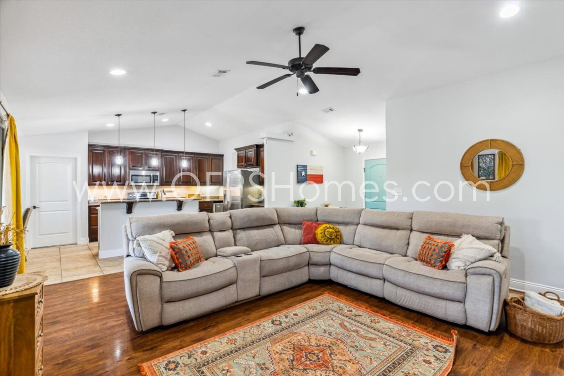 NAVARRE S/D 2ND ADDN - Residential Lease