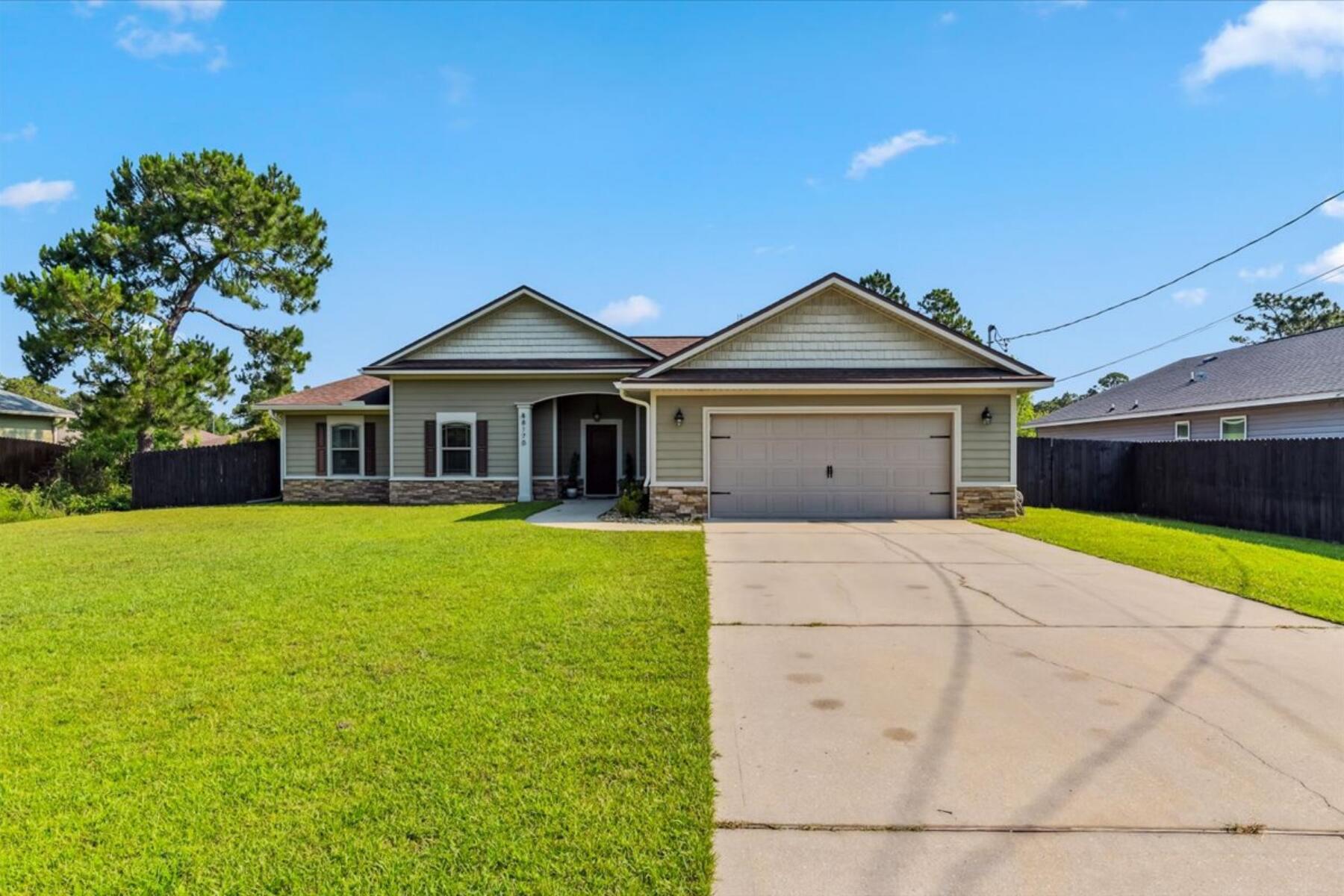 NAVARRE S/D 2ND ADDN - Residential Lease