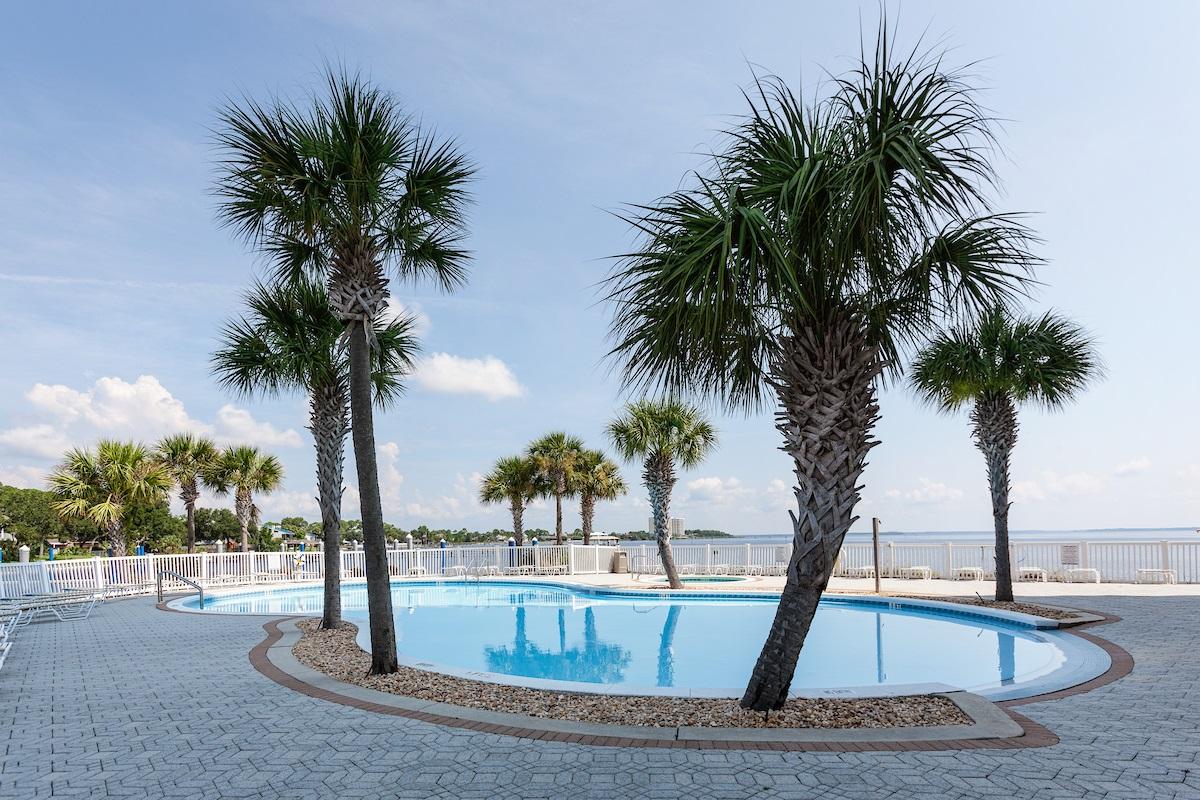 MARINA LANDING - Residential