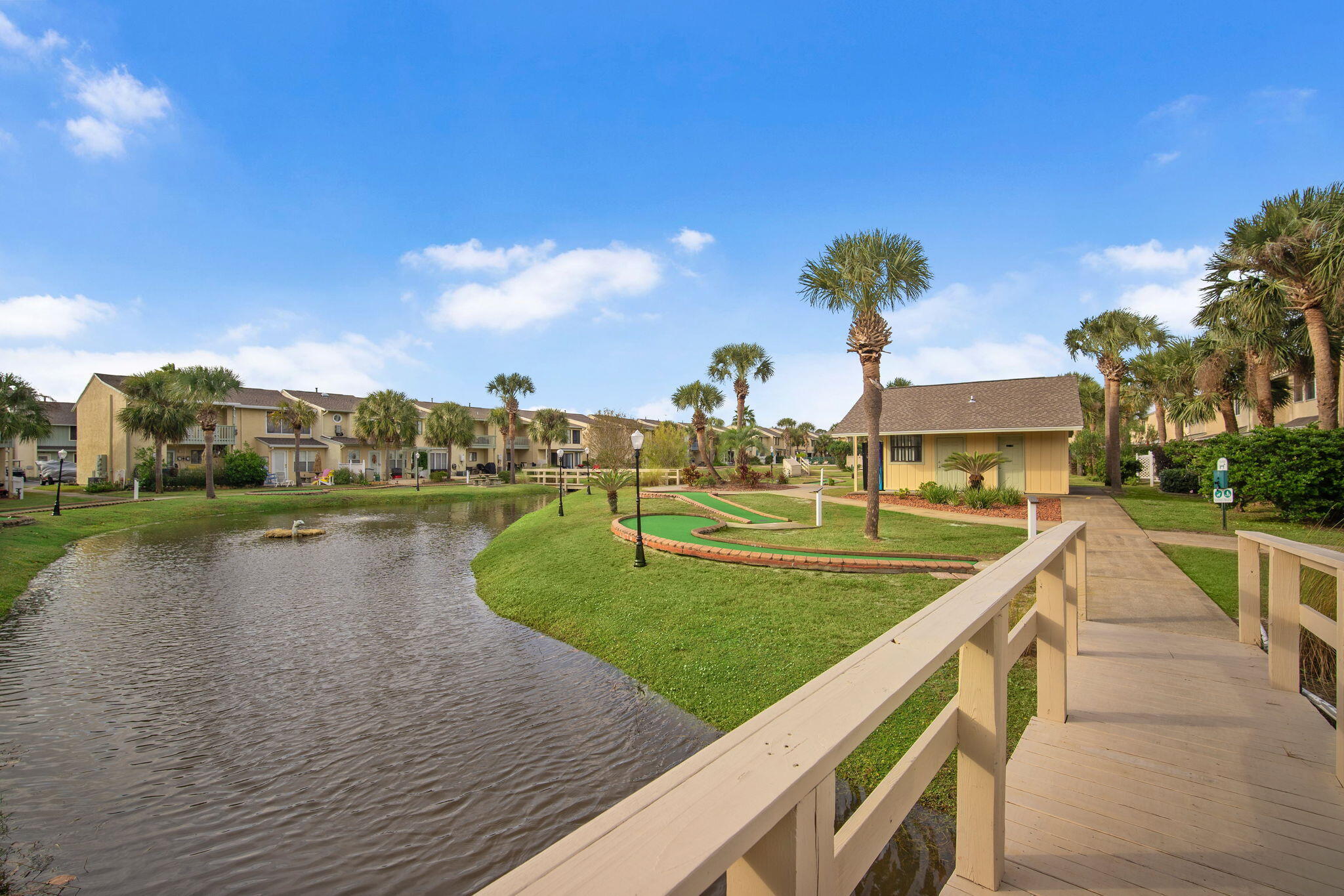 GULF HIGHLANDS Beach Resort - Residential