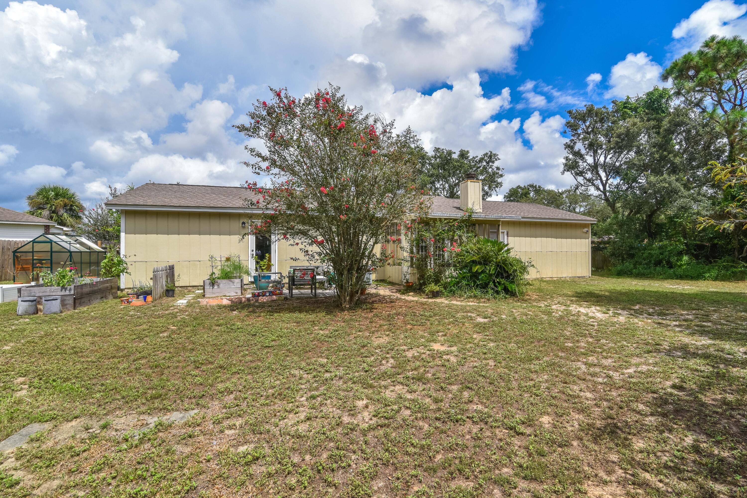 SANTA ROSA SHORES EAST - Residential