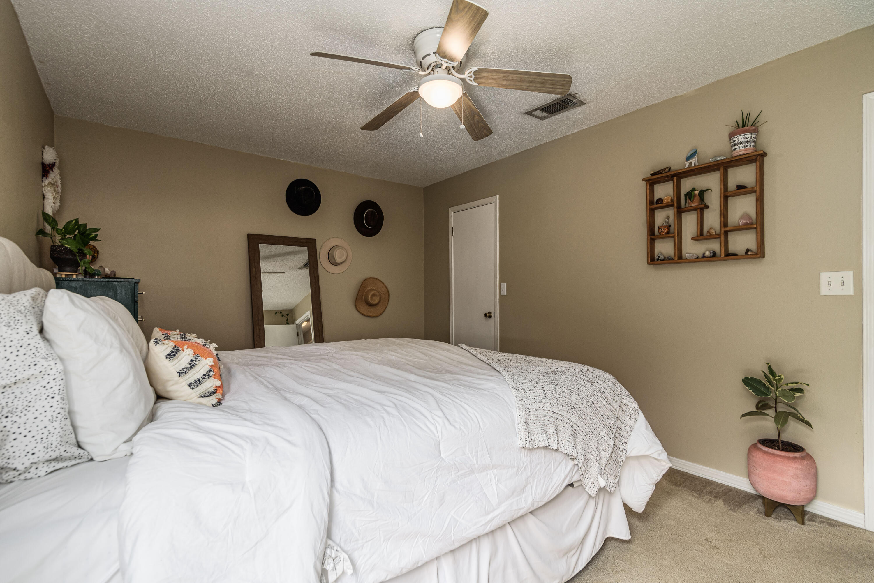 SANTA ROSA SHORES EAST - Residential