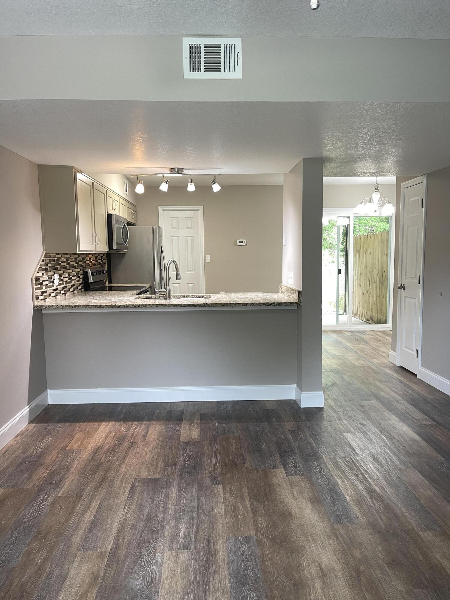 QUAIL MEADOWS - Residential Lease