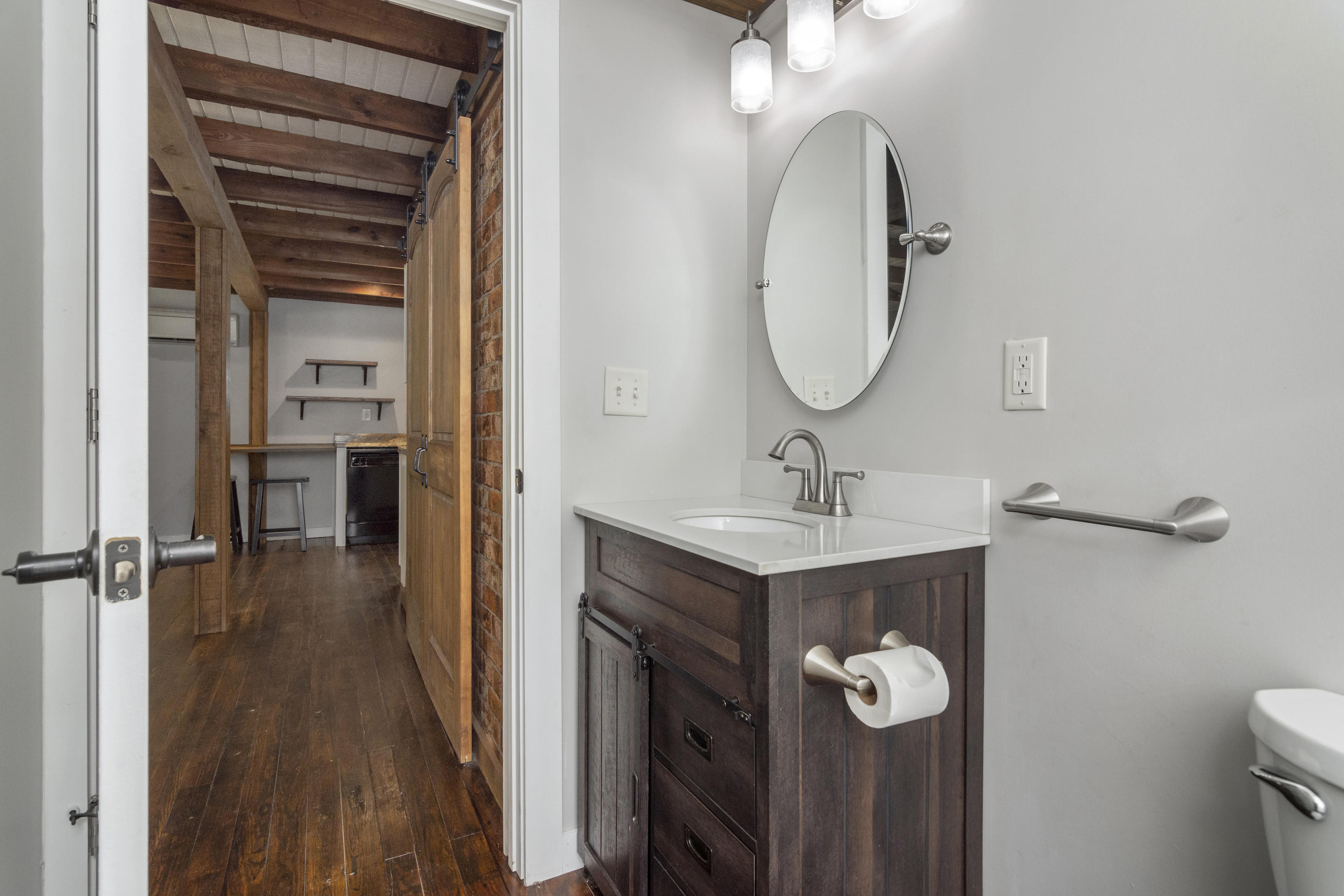 MORRIS ADDN TO CRESTVIEW - Residential