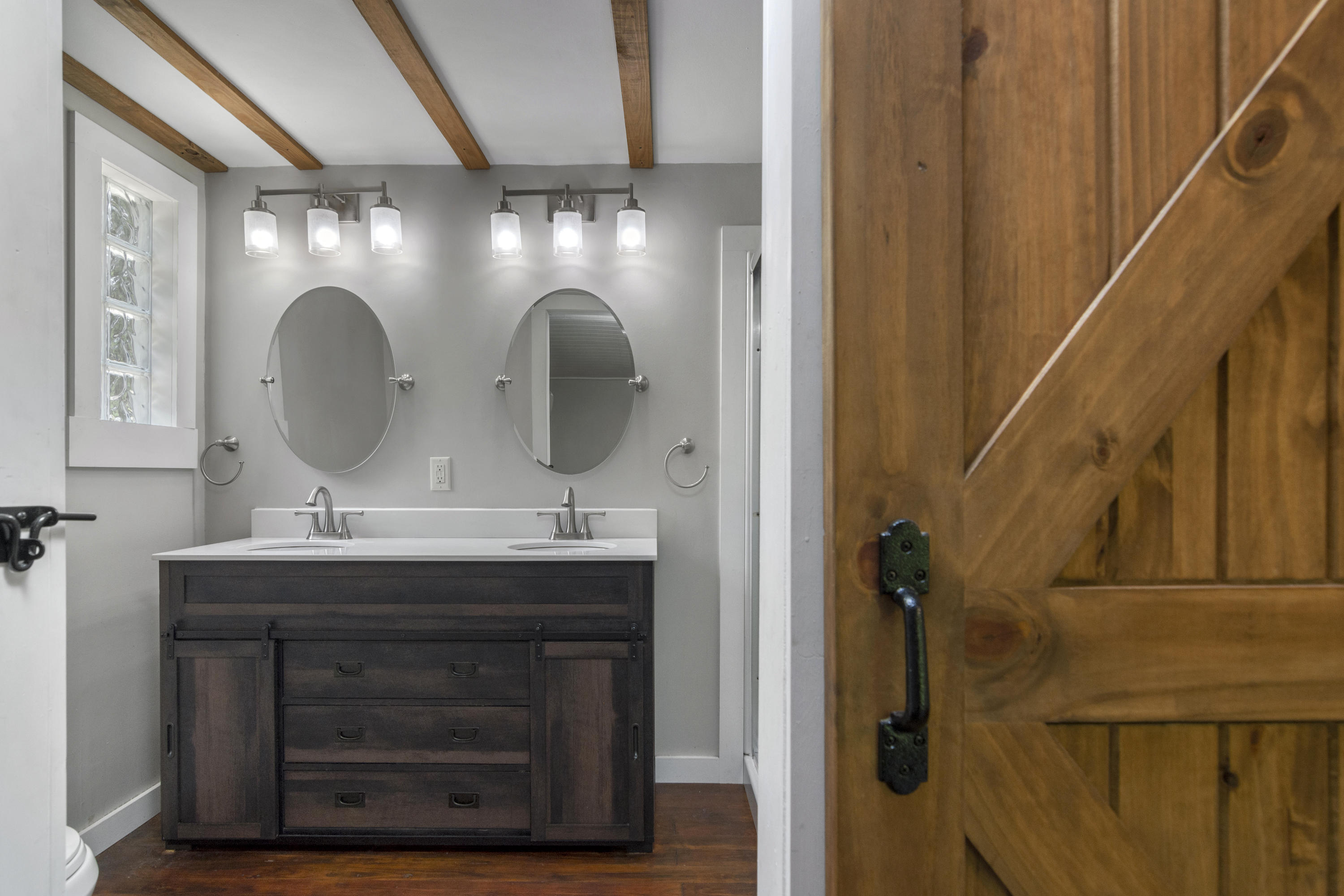 MORRIS ADDN TO CRESTVIEW - Residential