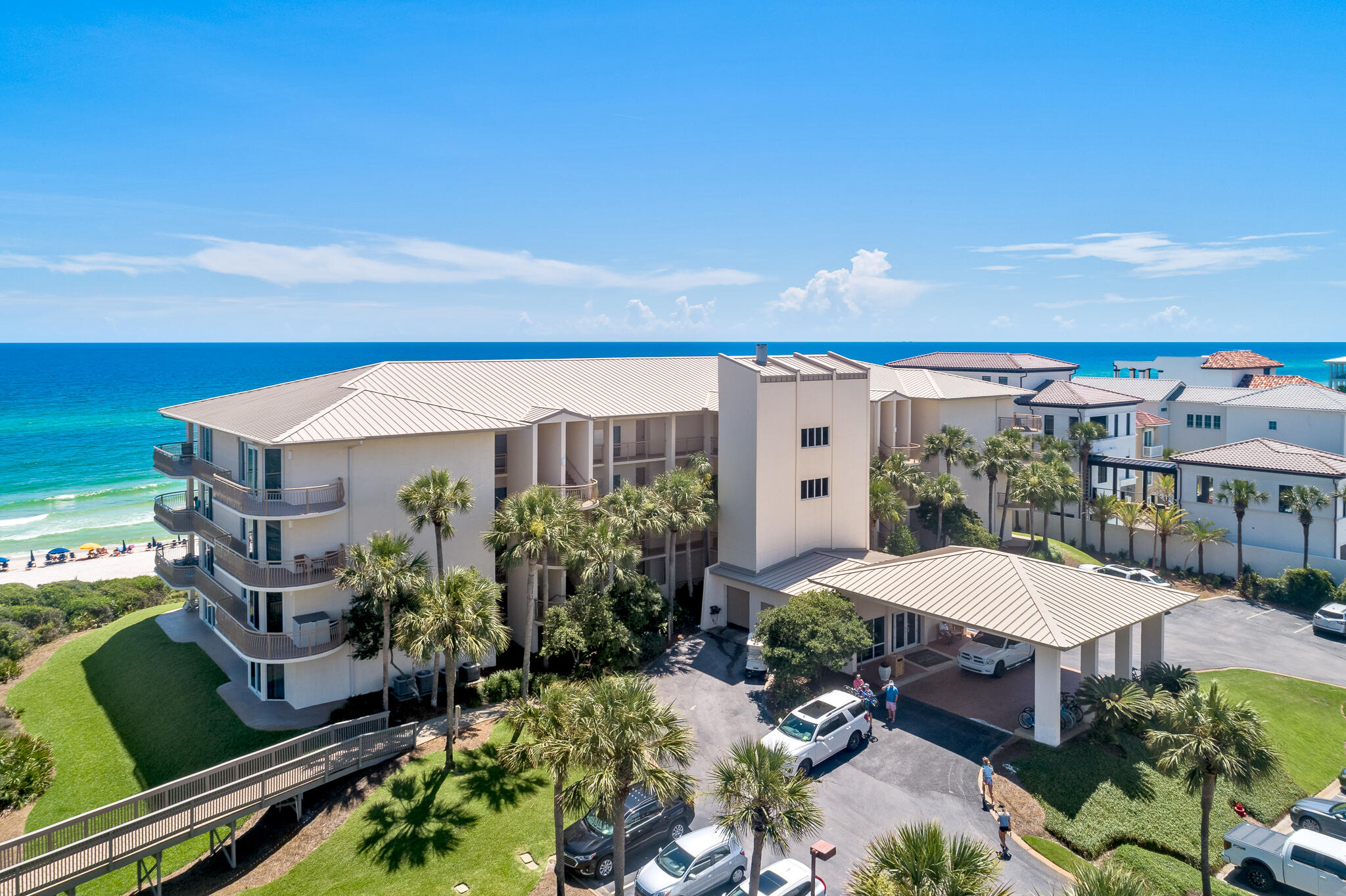 HIGH POINTE RESORT CONDO - Residential