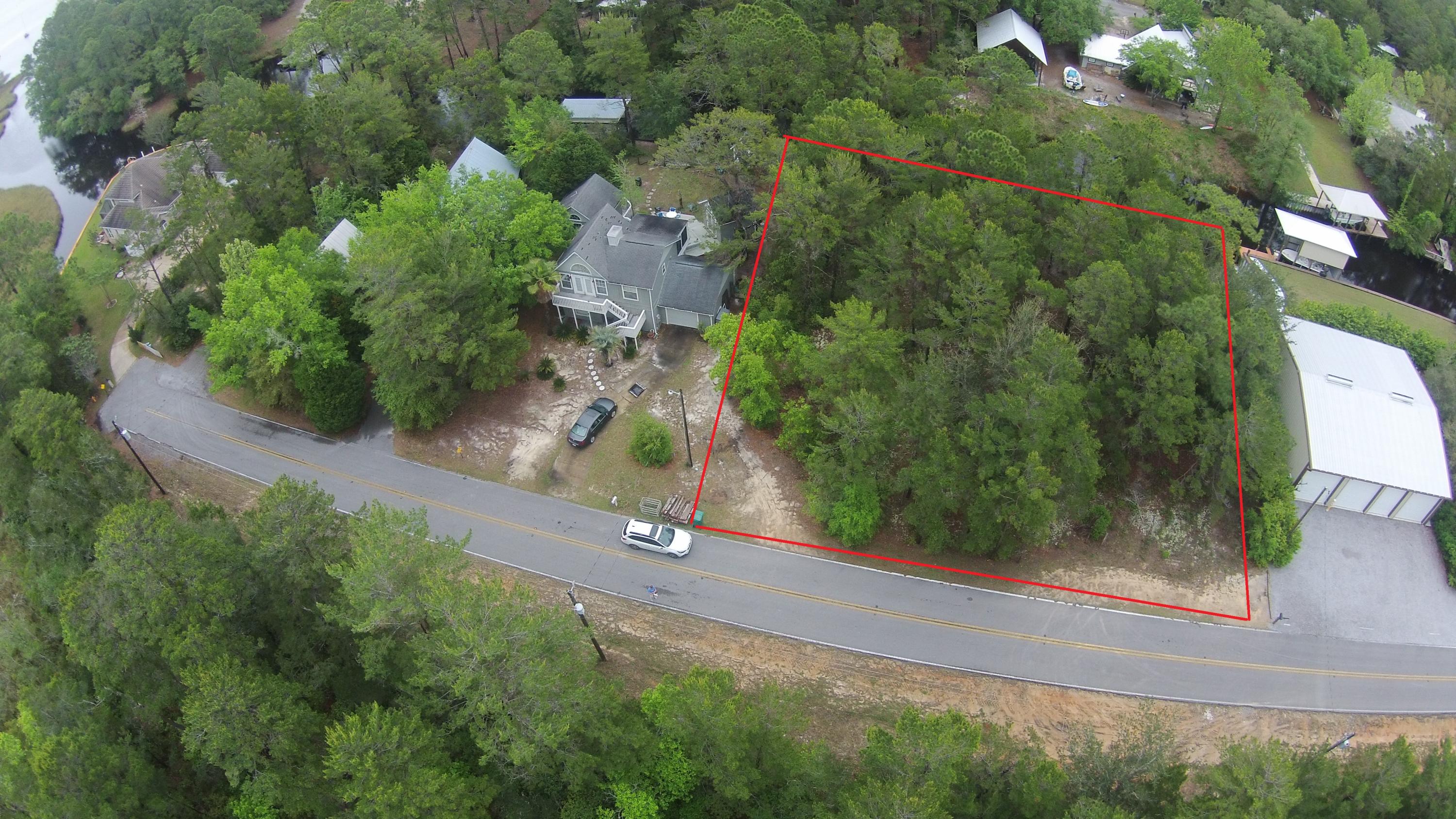 DAUGHETTES AMENDED - Land