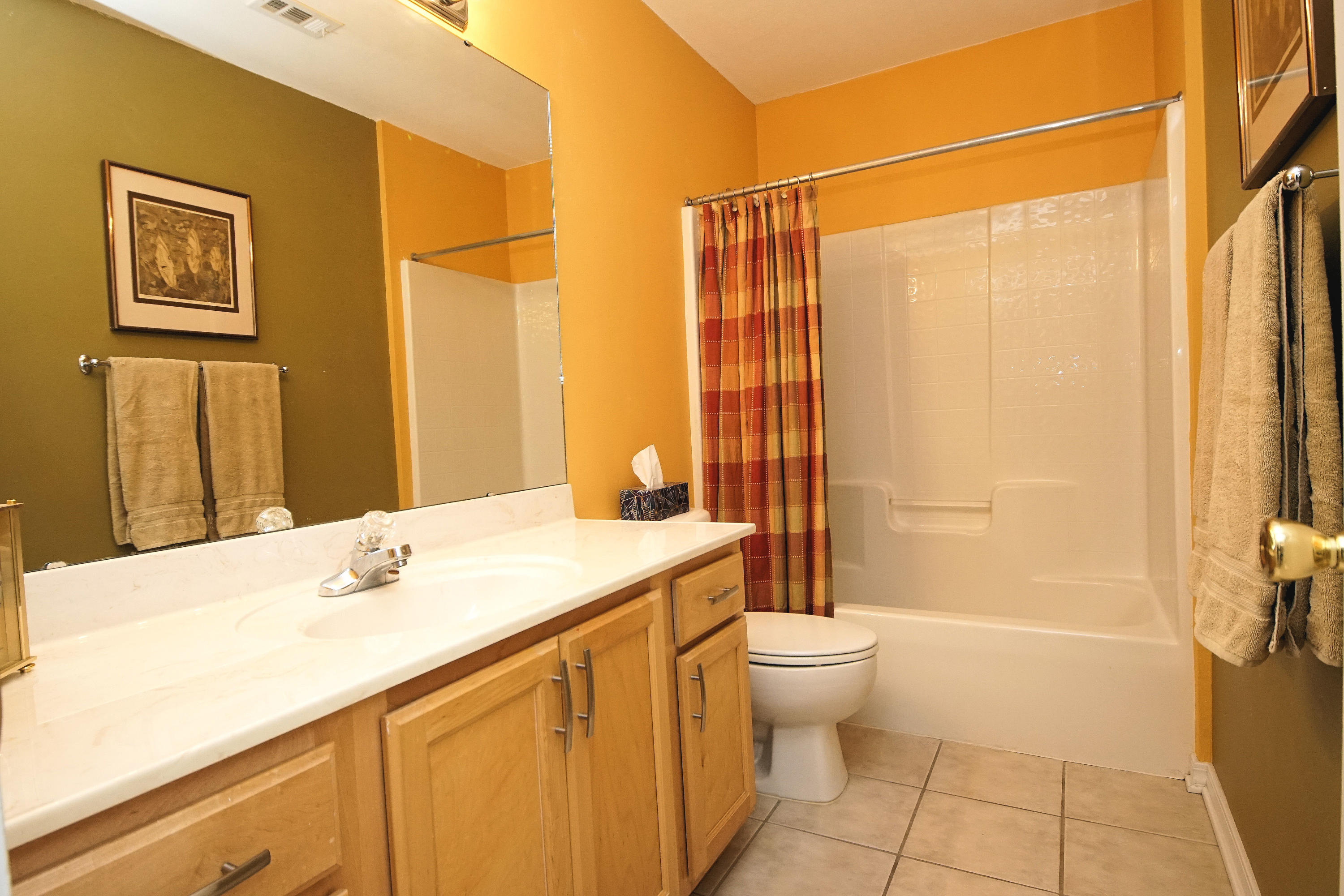 NORTH RIDGE GARDENS - Residential