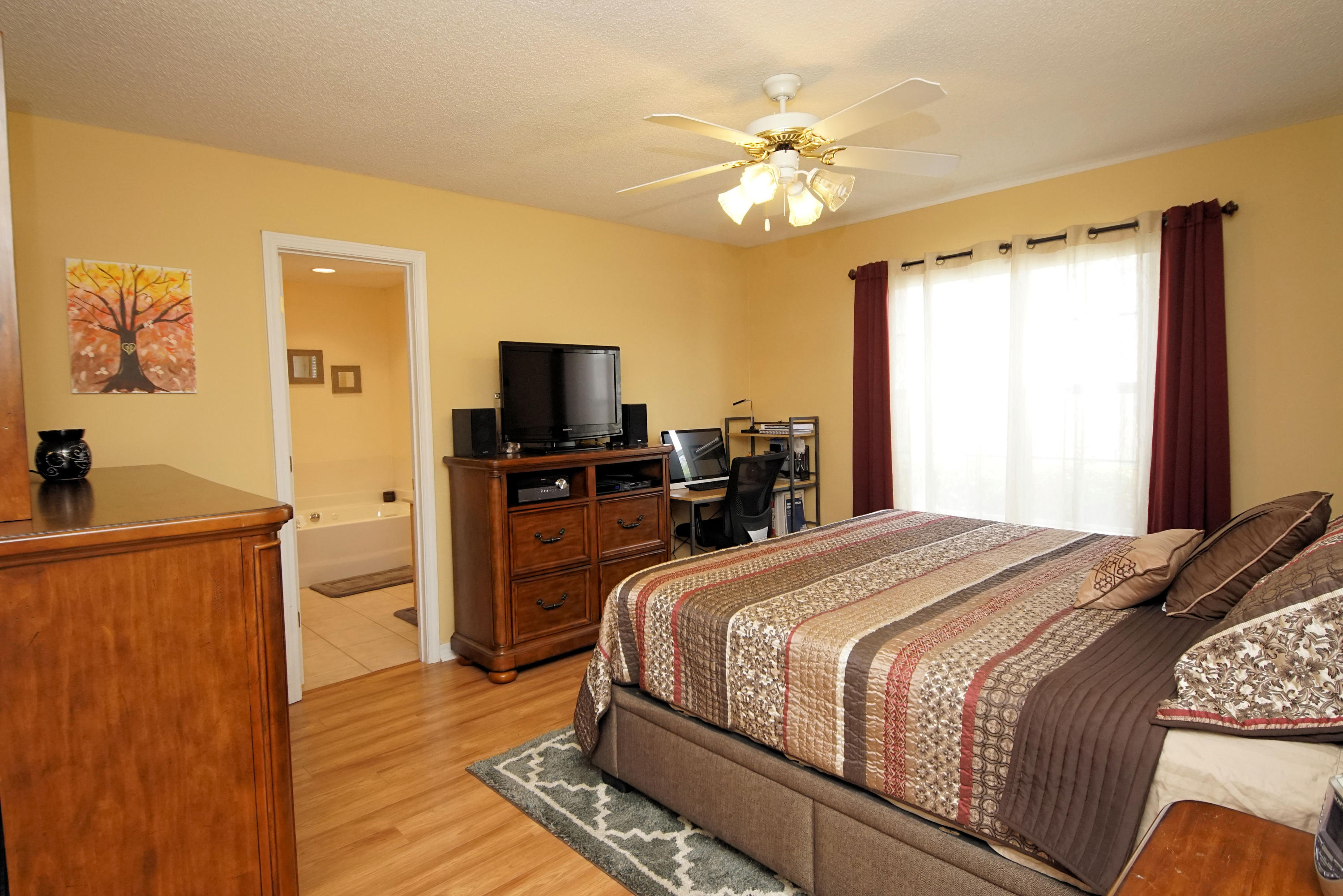 NORTH RIDGE GARDENS - Residential