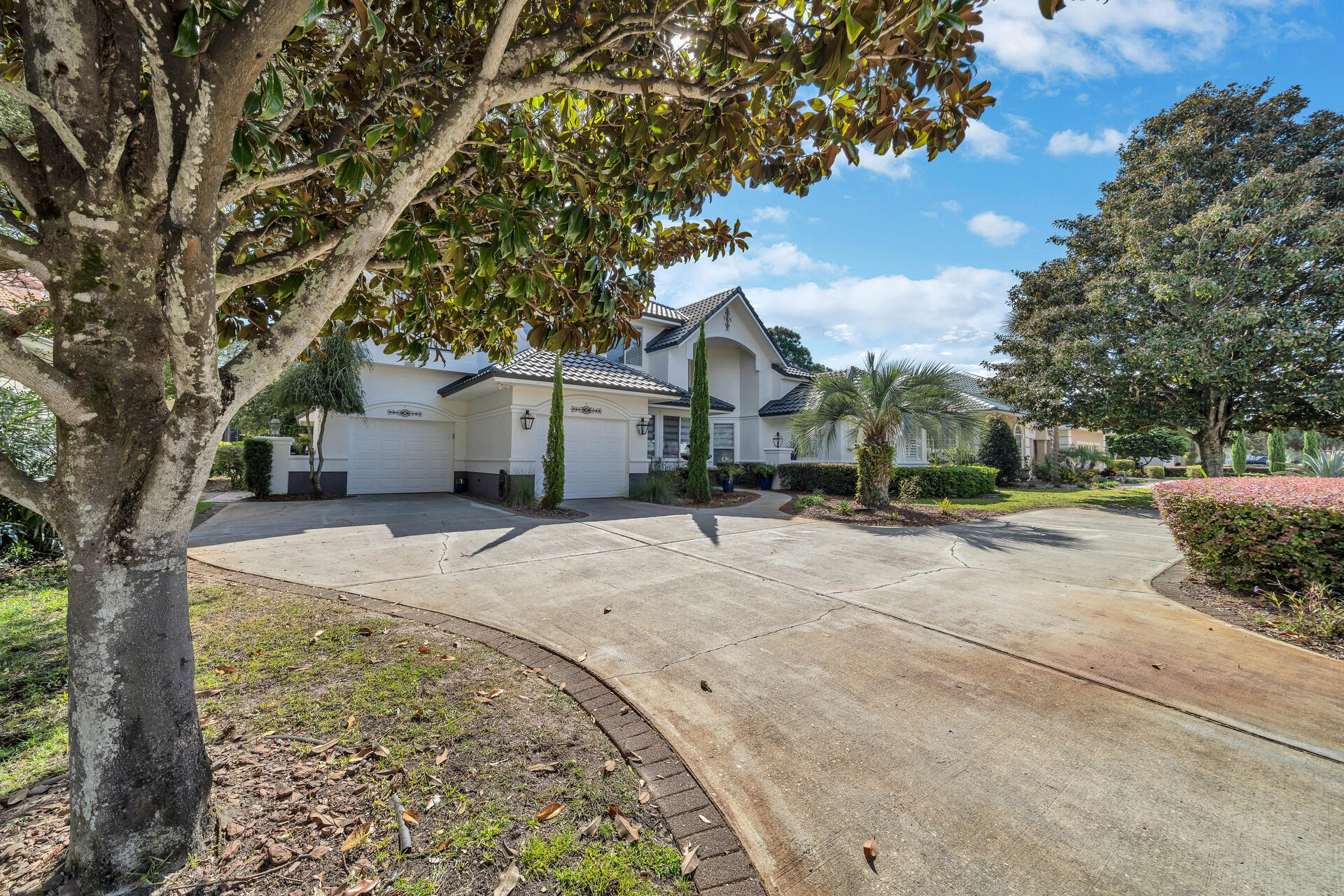 EMERALD BAY PH 1-B - Residential