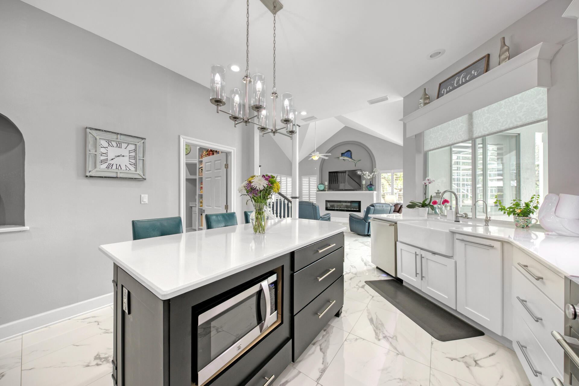 EMERALD BAY PH 1-B - Residential