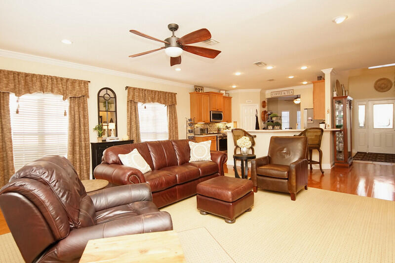 MEDITERRANEAN VILLAGE AT BLUEWATER BAY - Residential Lease