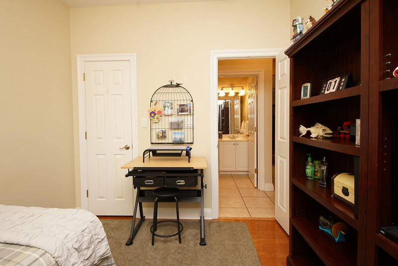 MEDITERRANEAN VILLAGE AT BLUEWATER BAY - Residential Lease