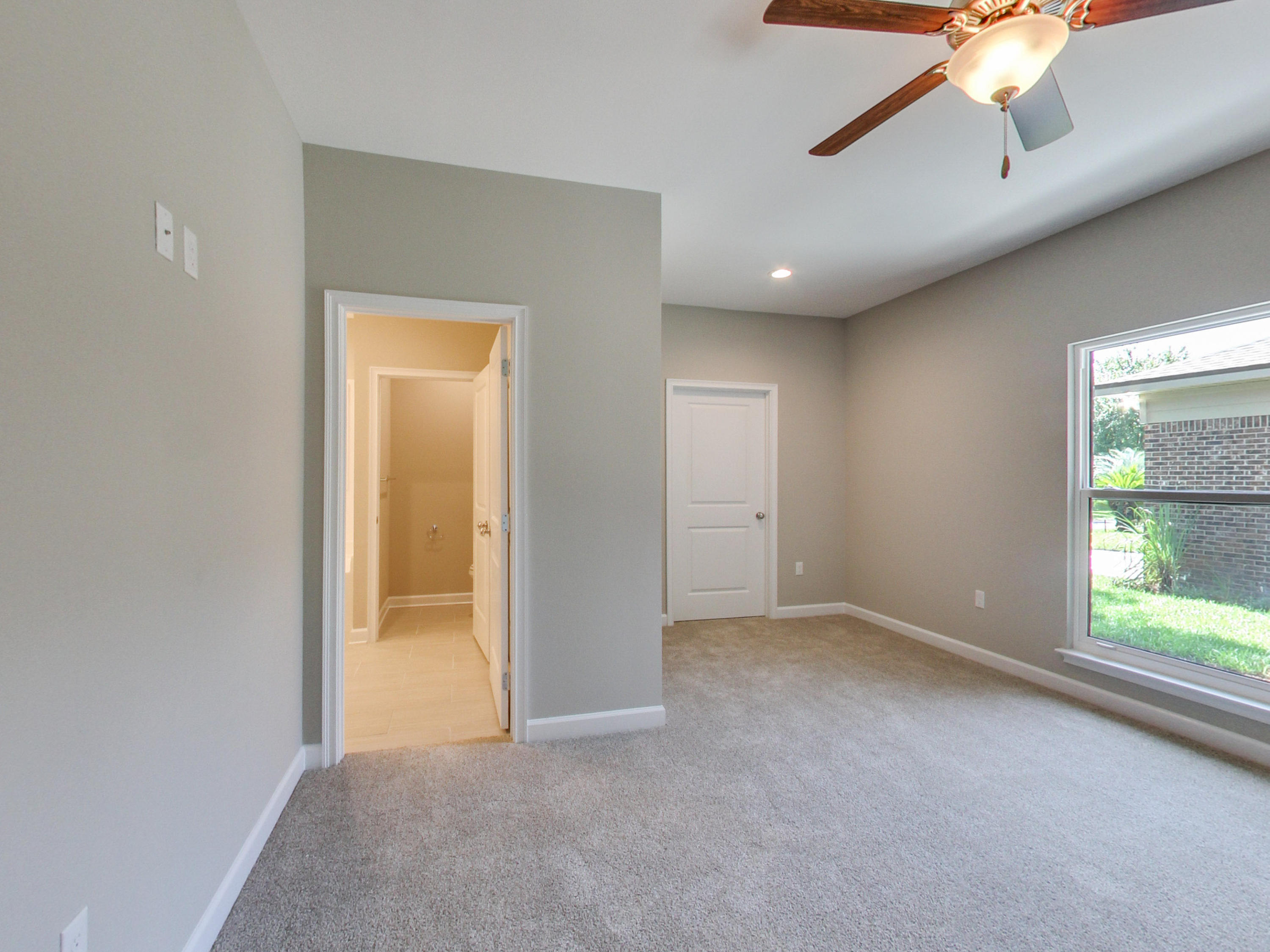 LAKE LORRAINE ESTATES 3 - Residential