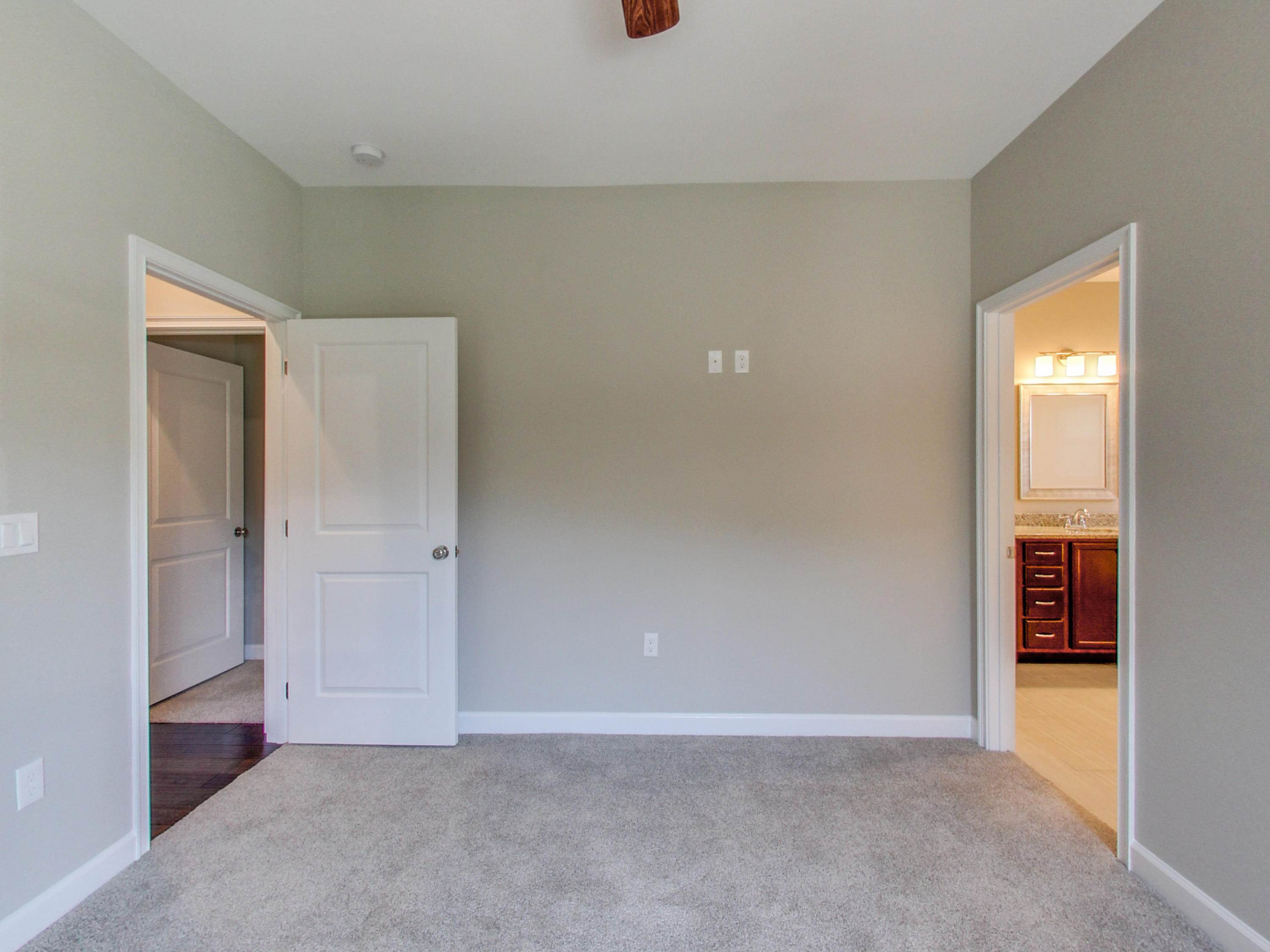 LAKE LORRAINE ESTATES 3 - Residential