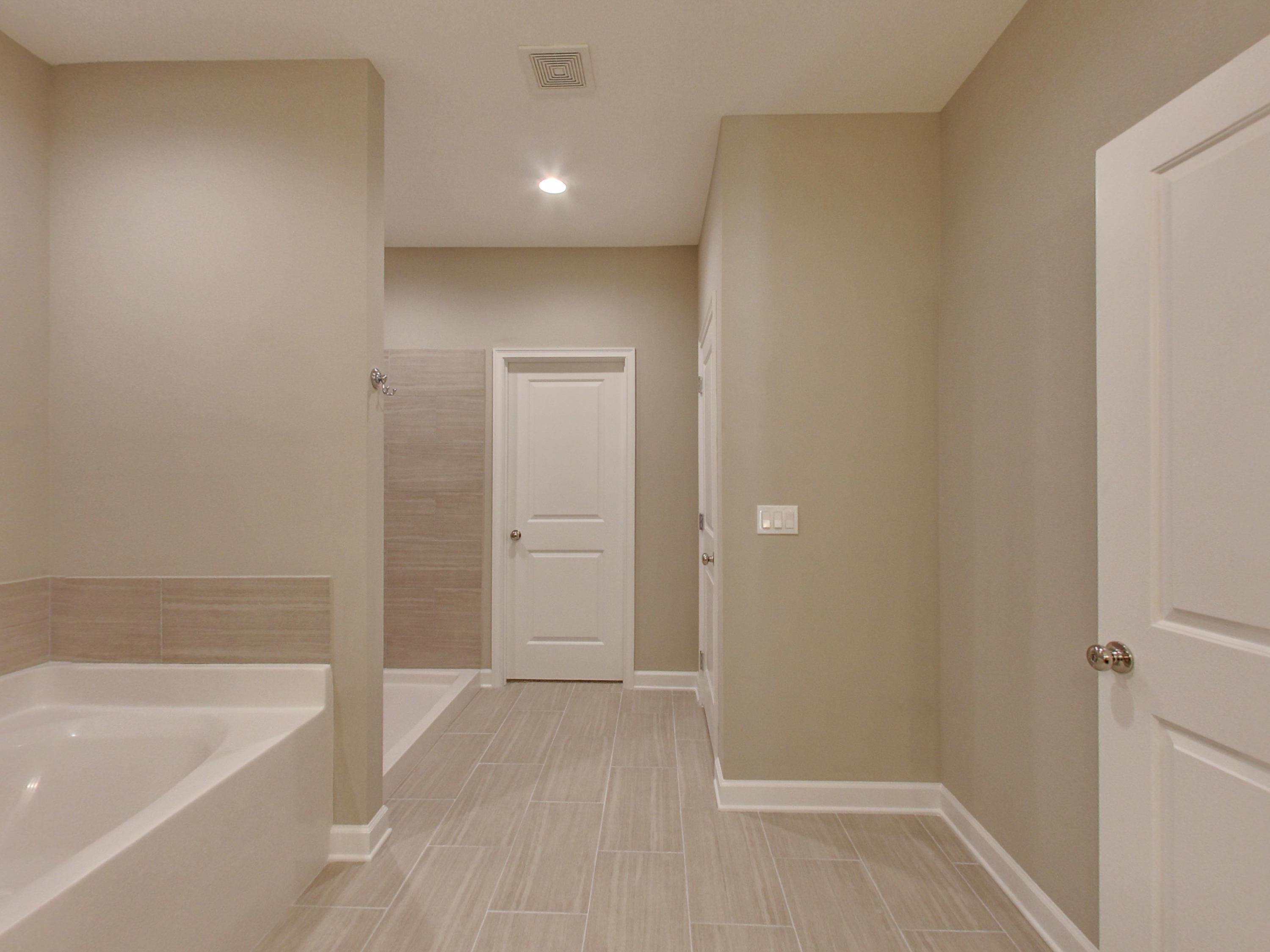 LAKE LORRAINE ESTATES 3 - Residential