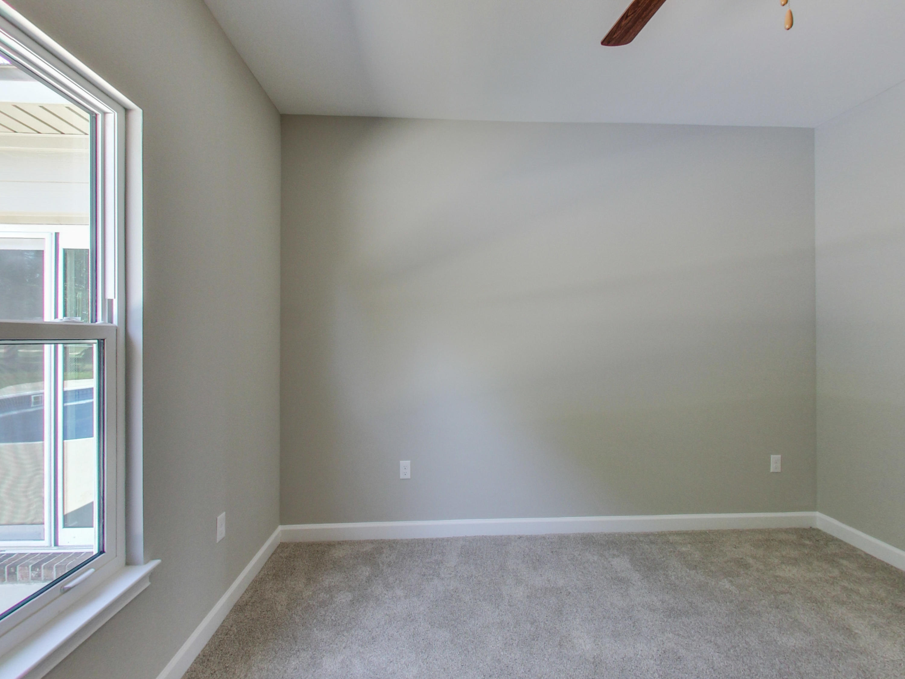 LAKE LORRAINE ESTATES 3 - Residential