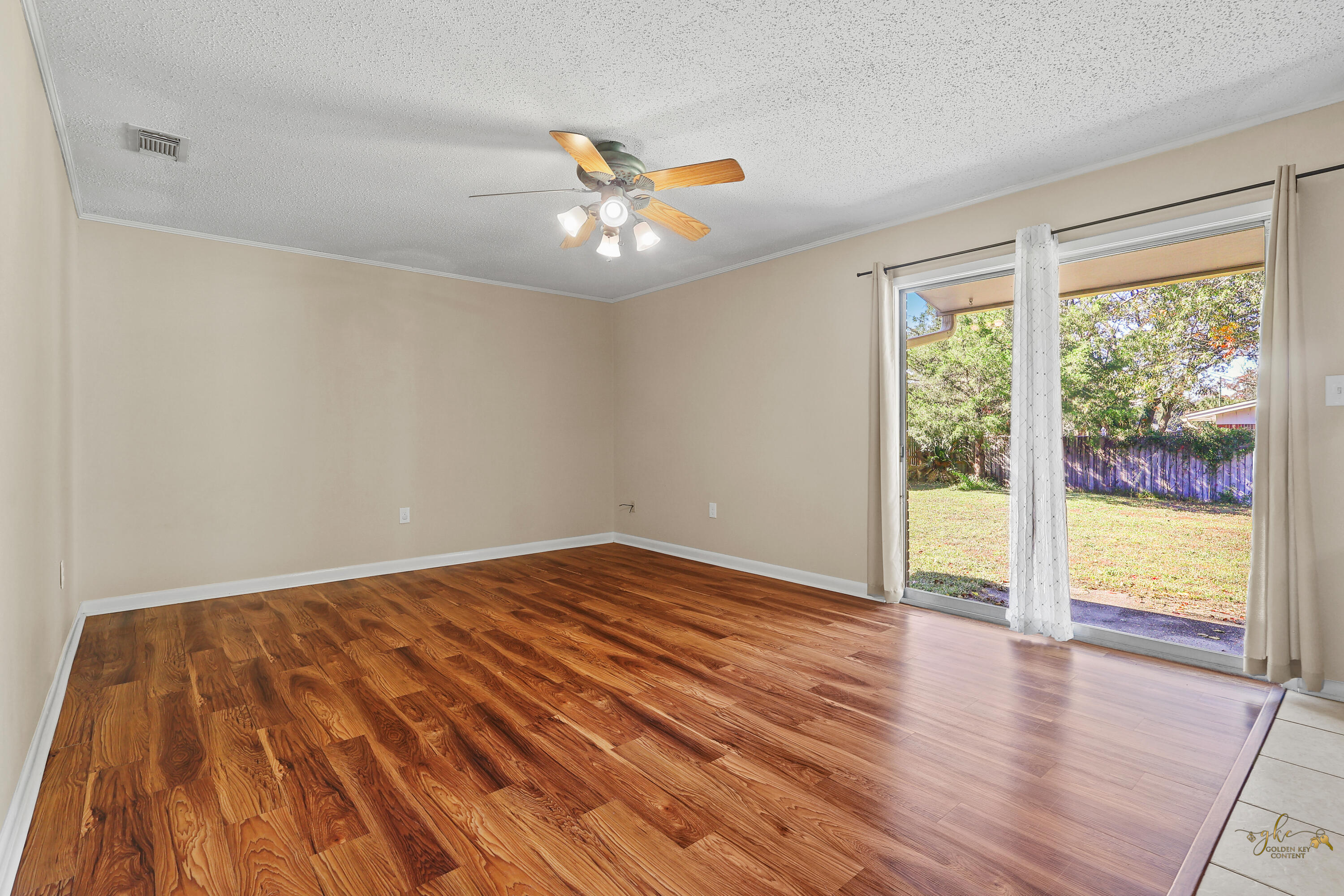 DONCASTER WOODS - Residential