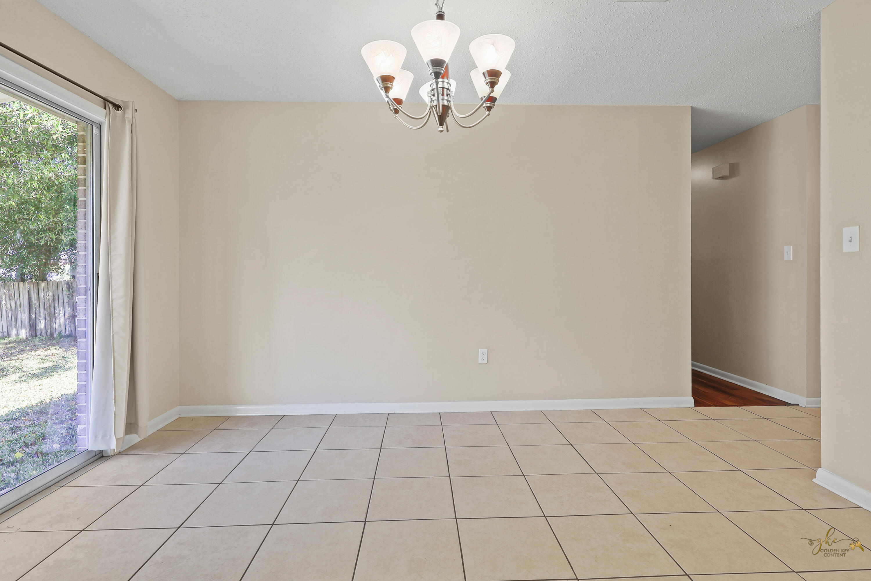 DONCASTER WOODS - Residential