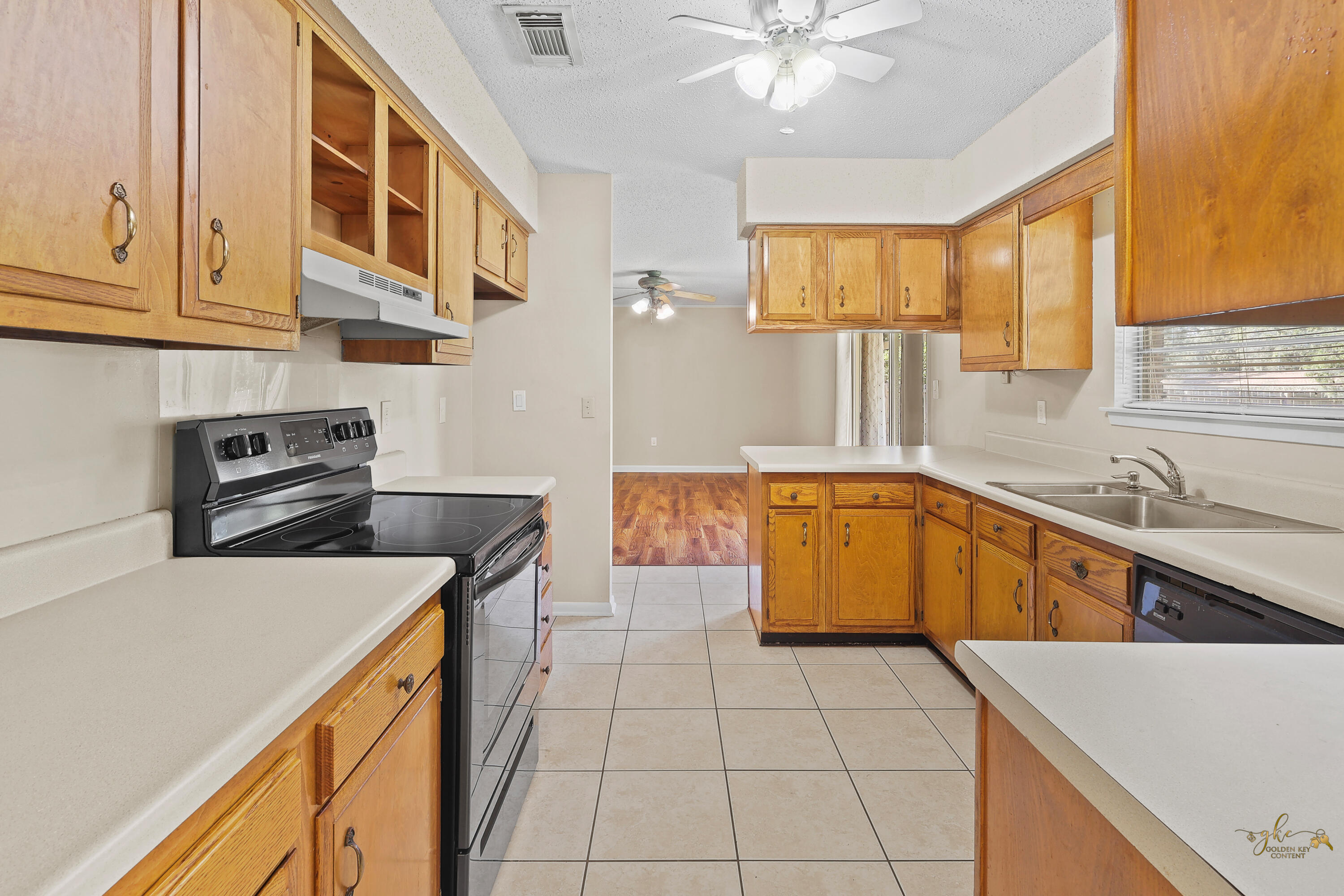 DONCASTER WOODS - Residential