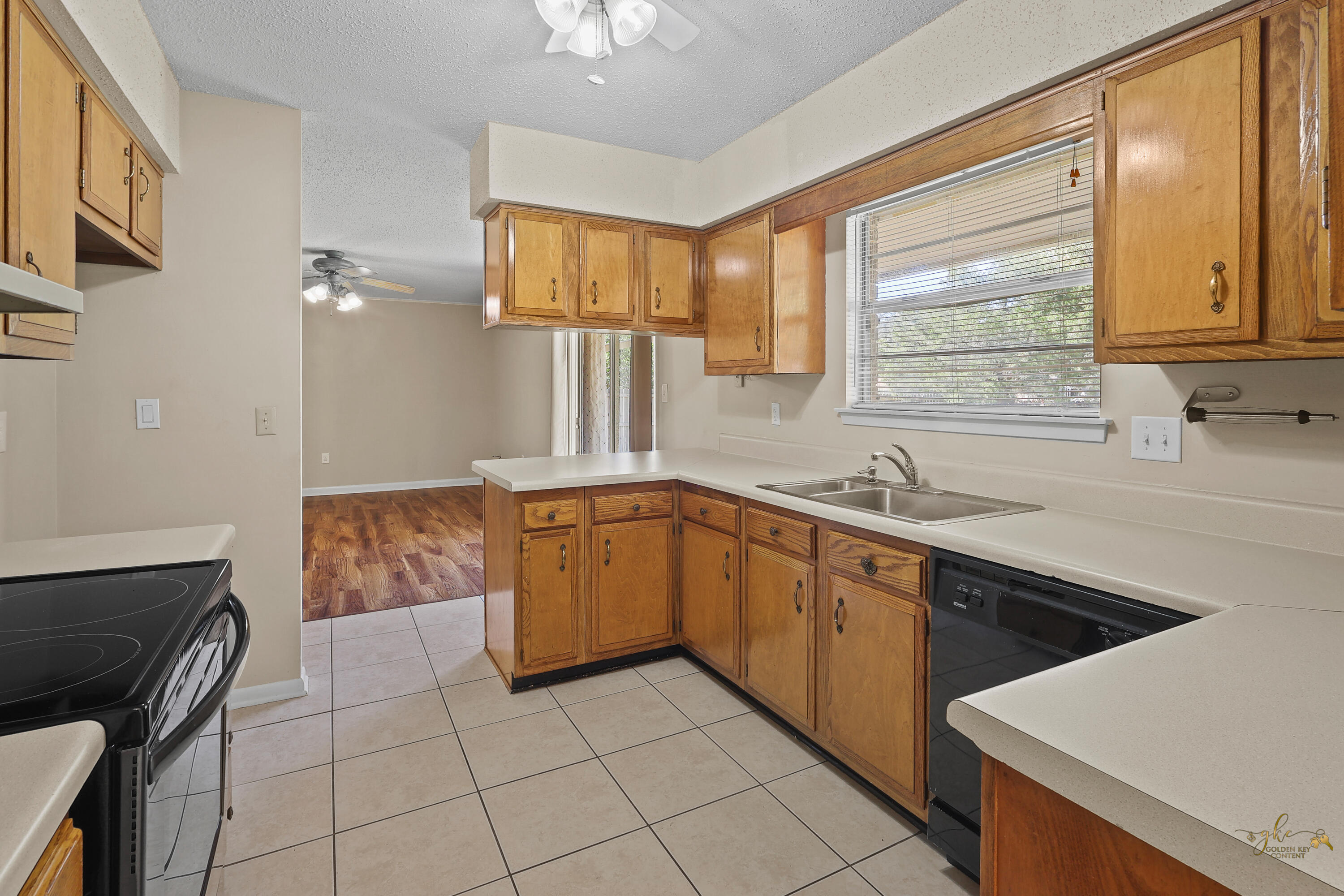 DONCASTER WOODS - Residential