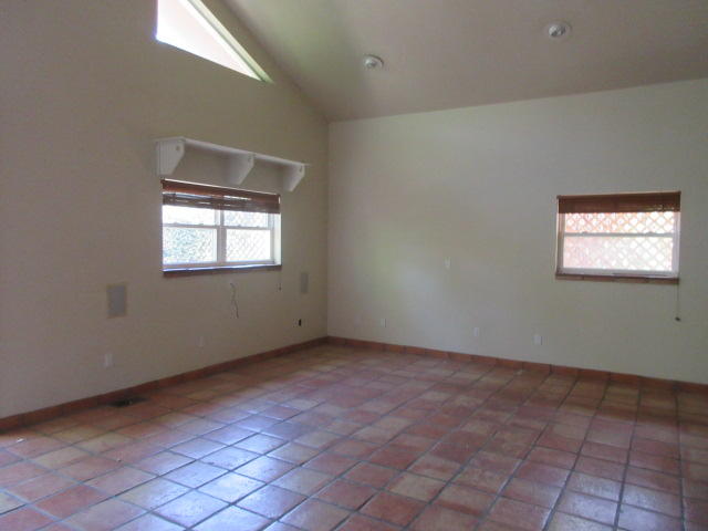 DAUGHETTES AMENDED - Residential