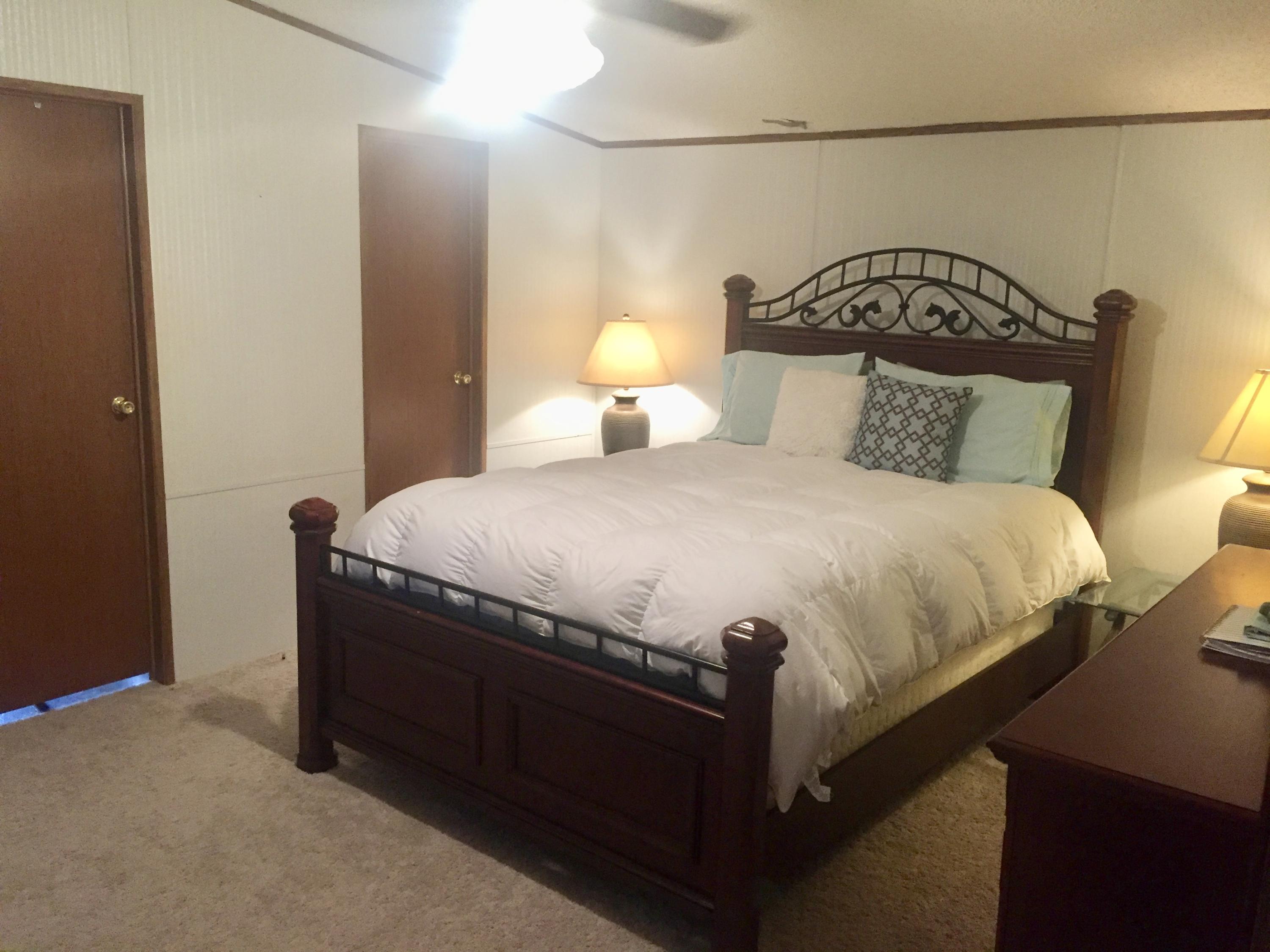 NO RECORDED SUBDIVISION - Residential