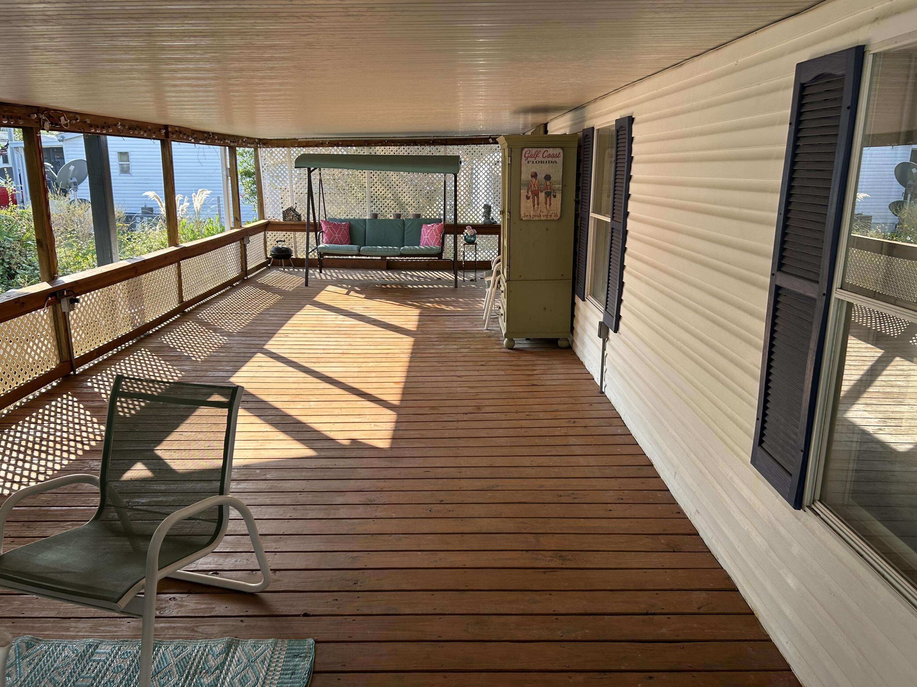 Destin East Mobile Home Park - Residential